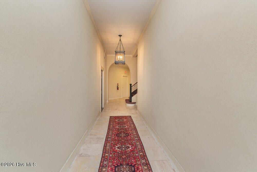 2068 Walton Way 101 Property Photo 6
