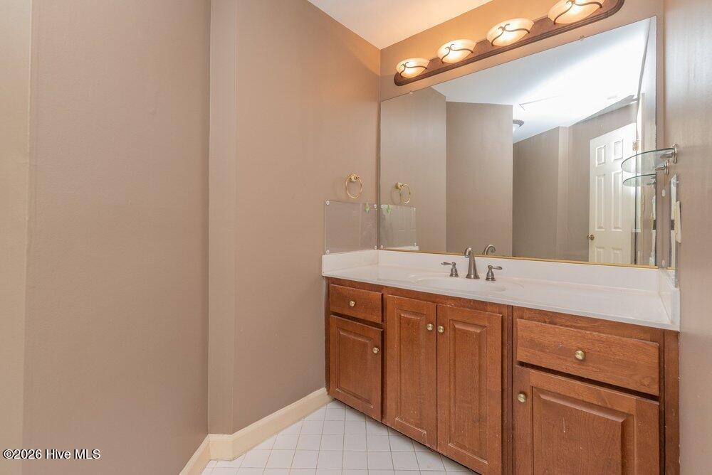 2068 Walton Way 101 Property Photo 22