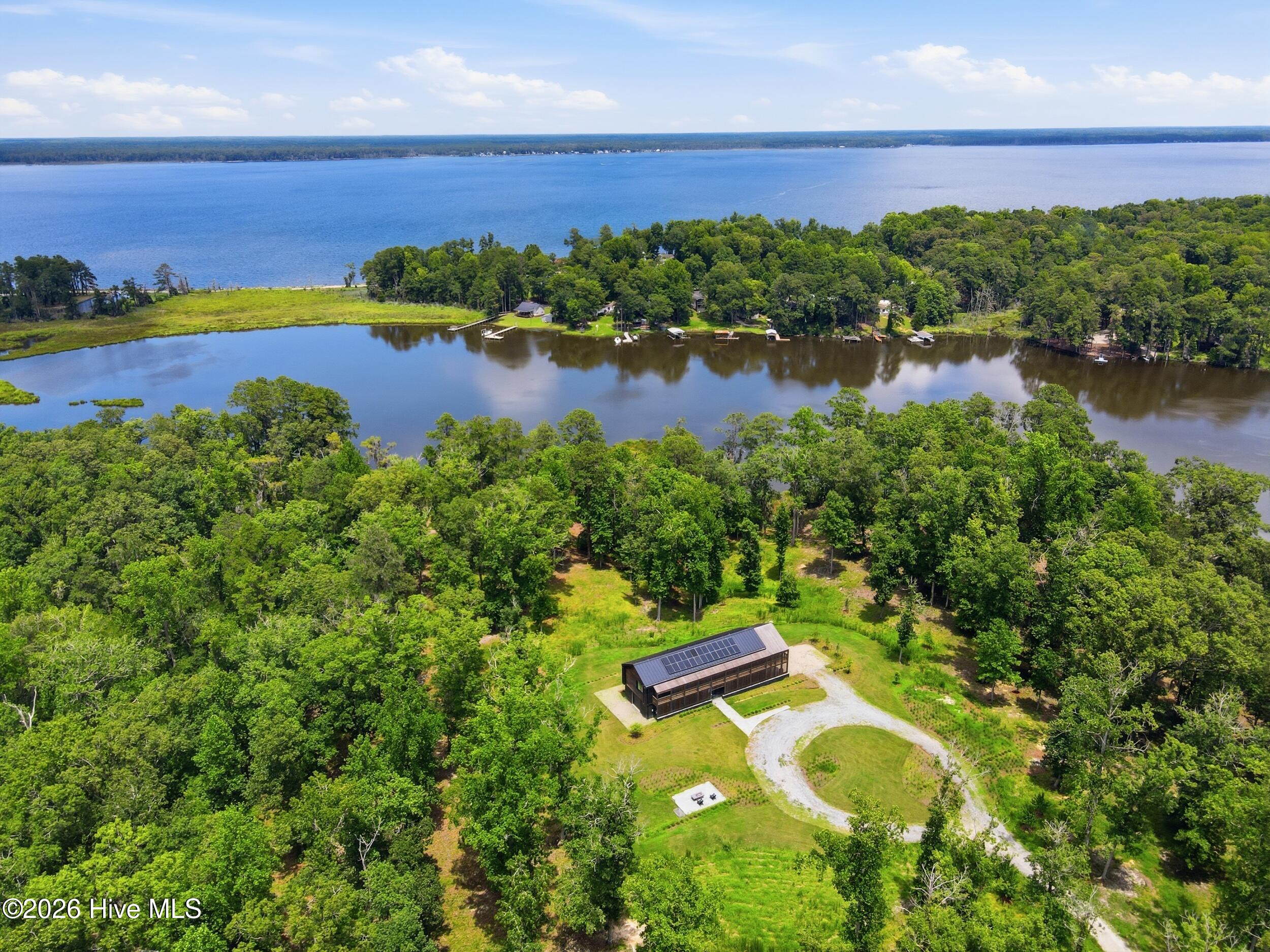 4725 Creeks Junction Road Property Photo 3