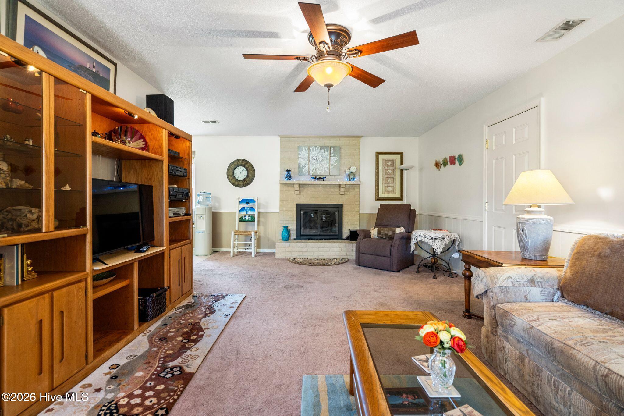 230 Long John Silver Drive Property Photo 19
