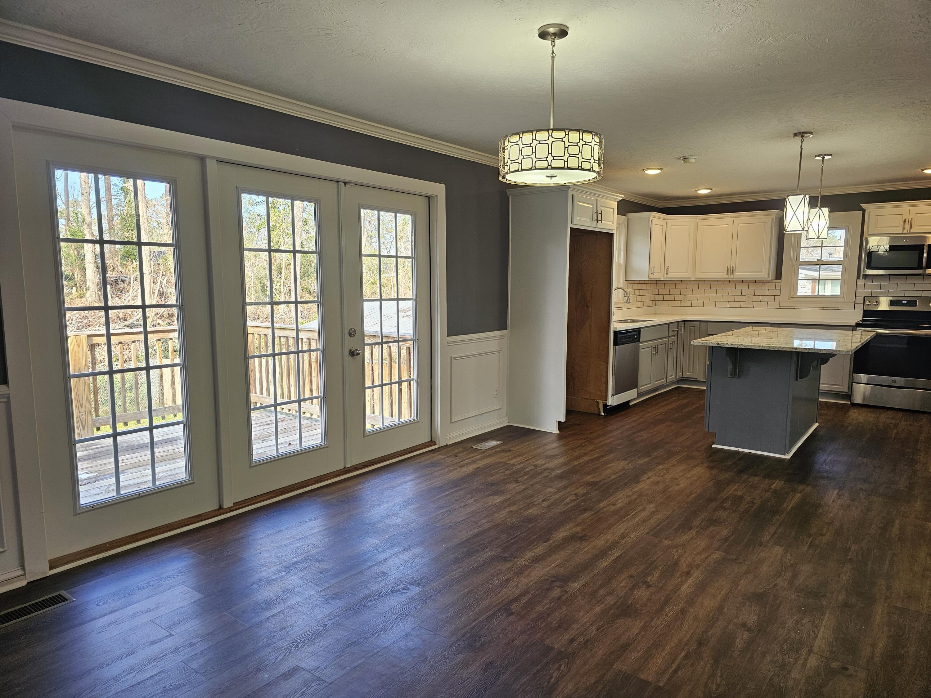 3367 Braeswood Court Property Photo 12
