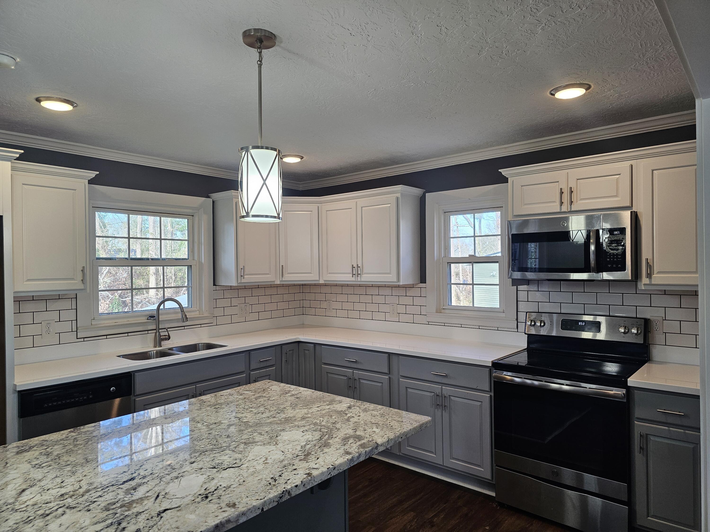 3367 Braeswood Court Property Photo 13