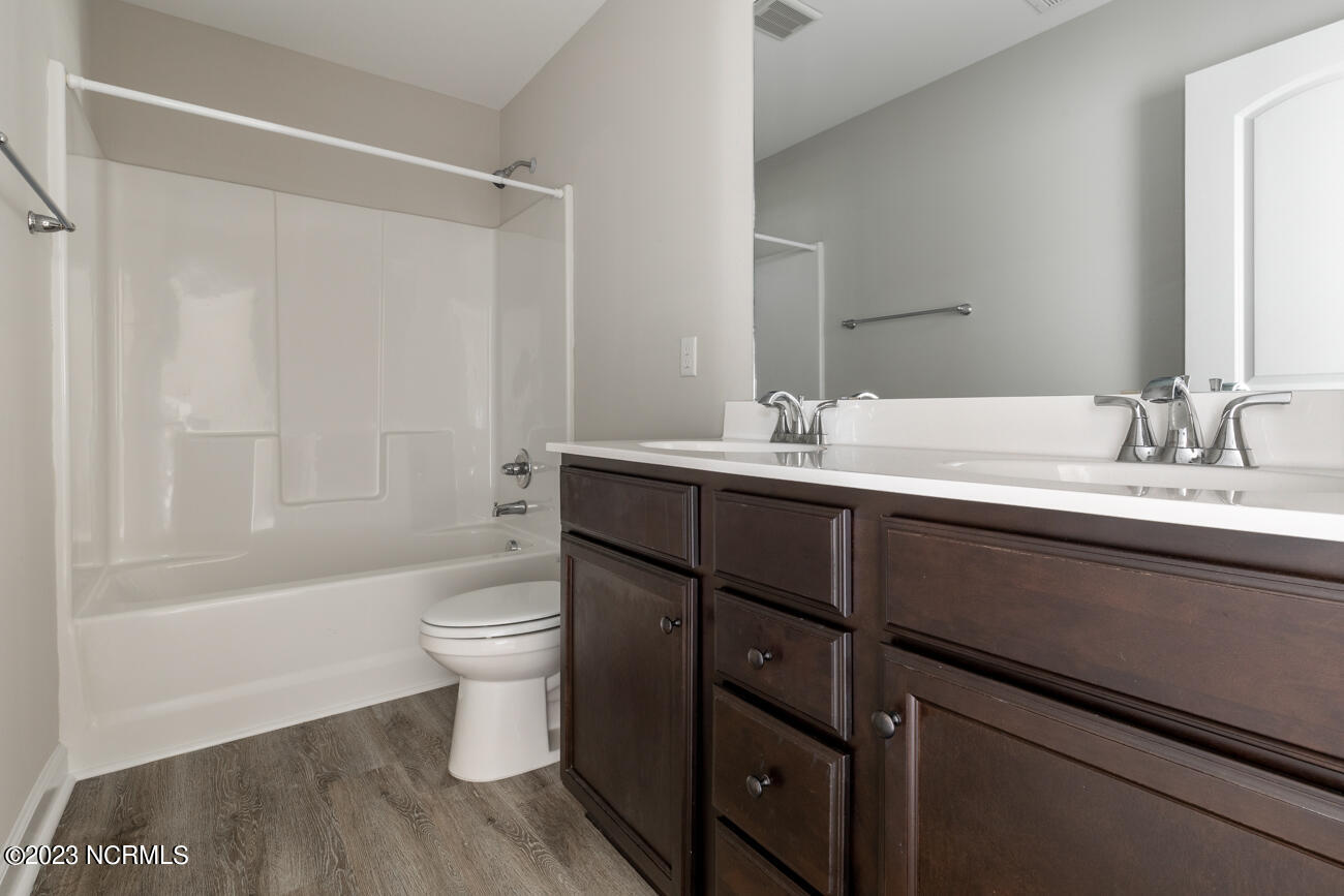 300 Waylon Way Property Photo 20