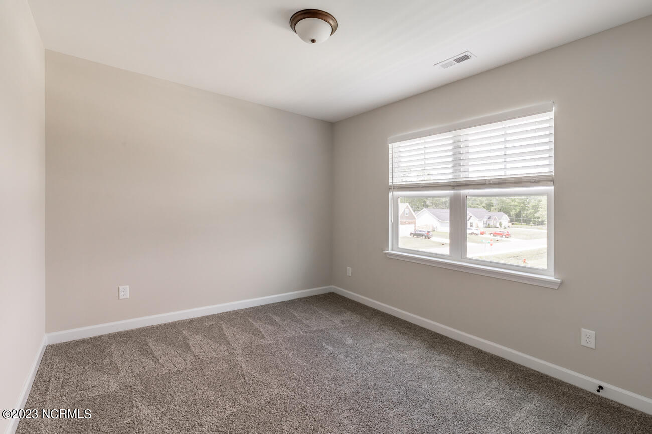 300 Waylon Way Property Photo 21