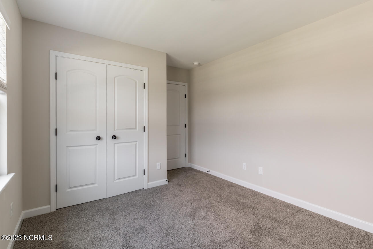 300 Waylon Way Property Photo 22
