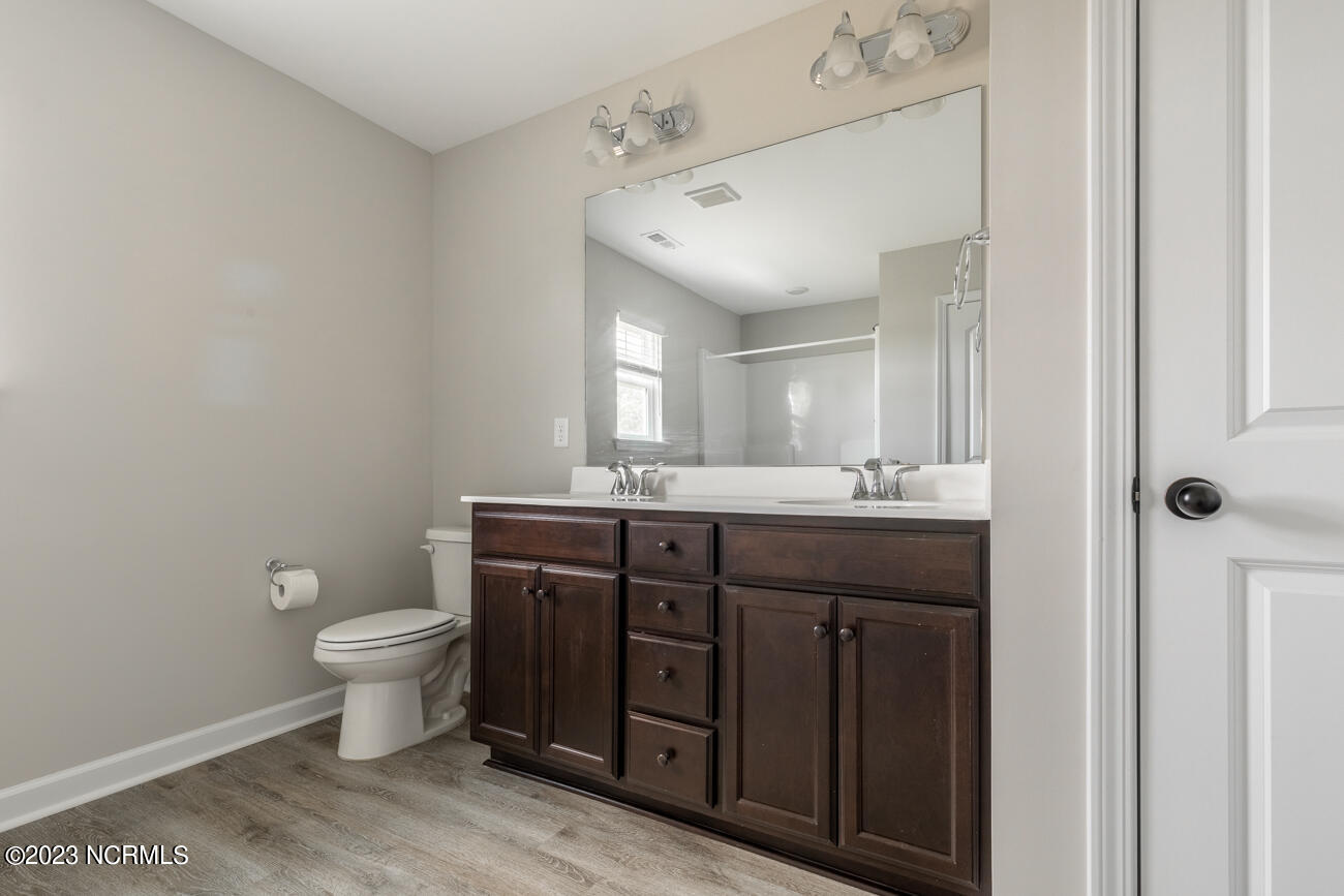 300 Waylon Way Property Photo 29