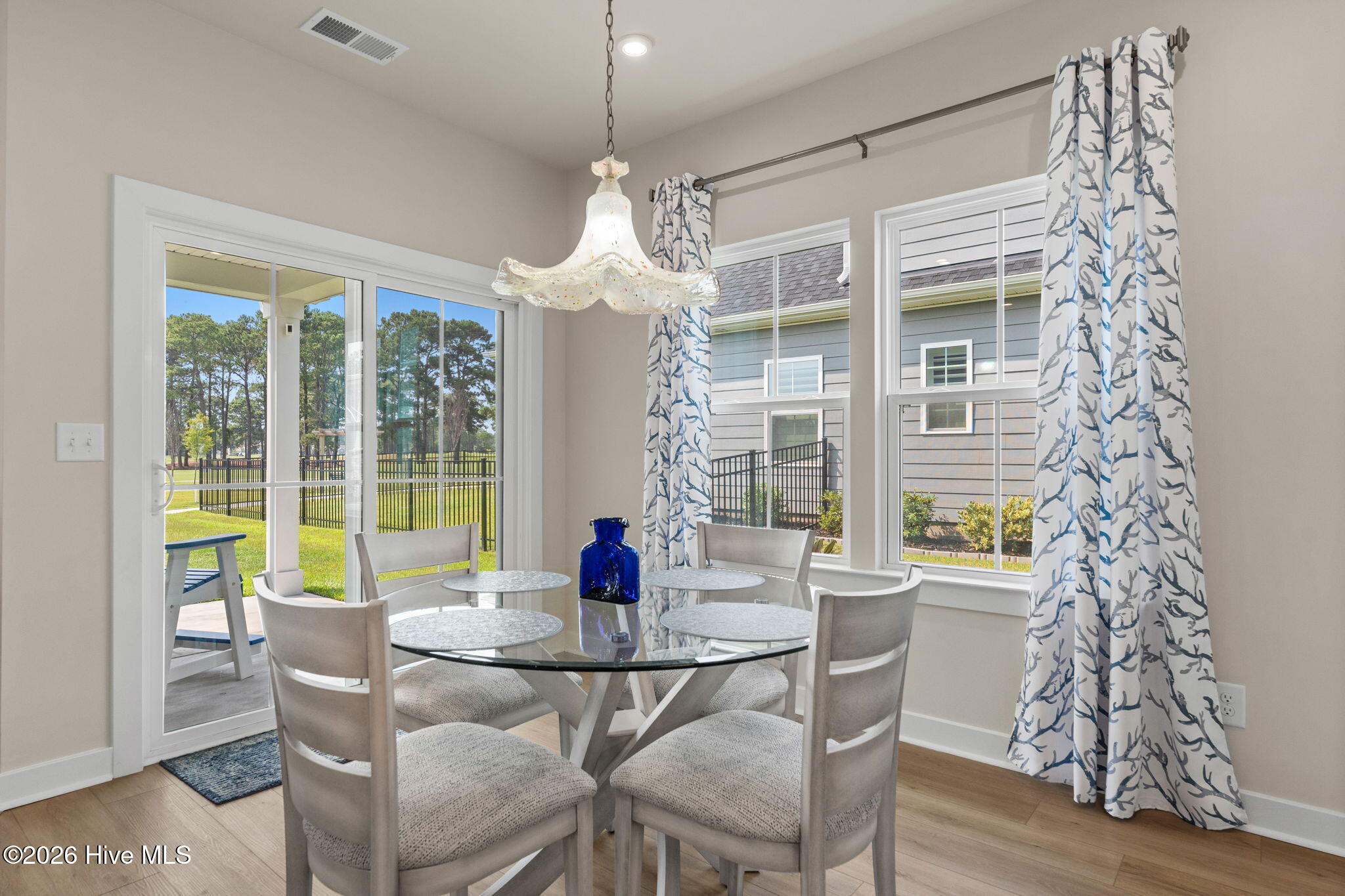 1248 Black Wolf Run Property Photo 15