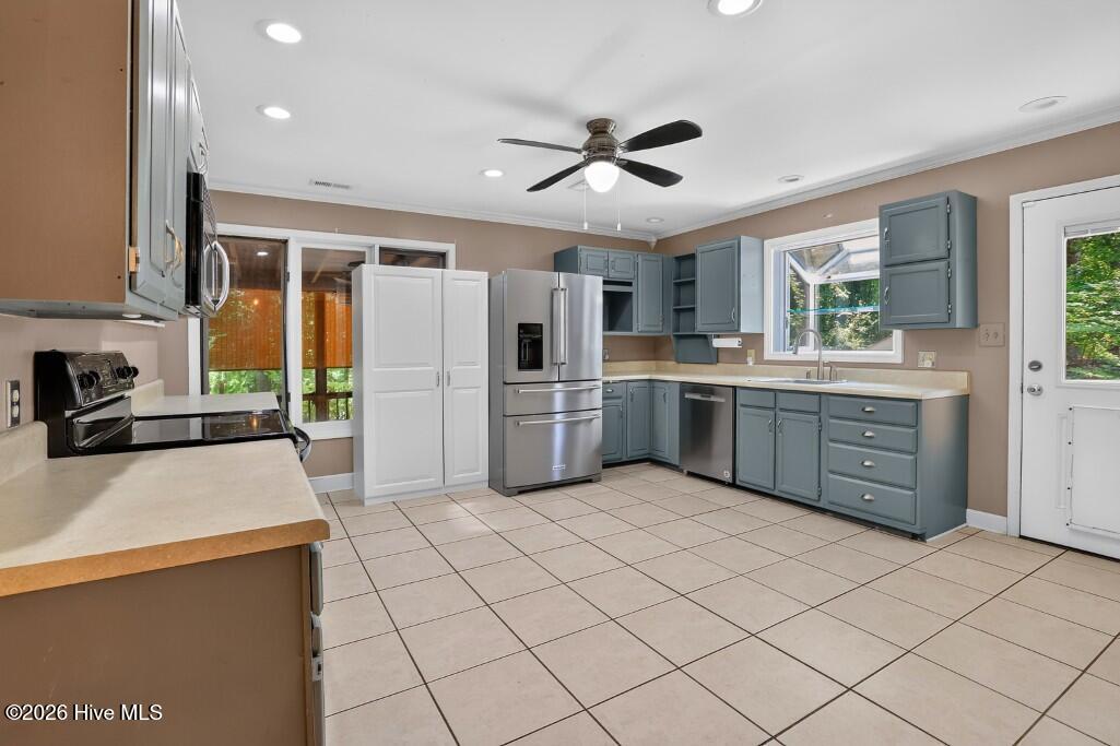 300 Nottingham Road Property Photo 9