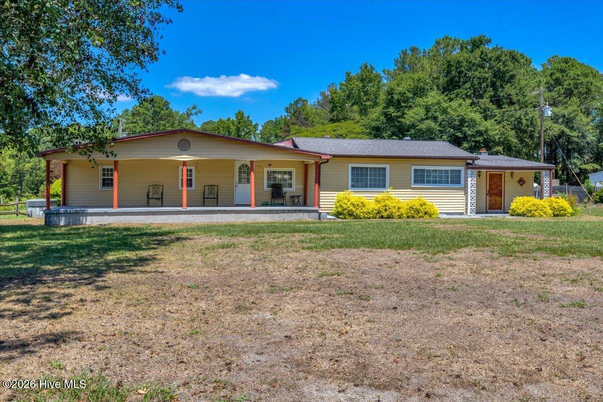 170 Loop Road Property Photo 7