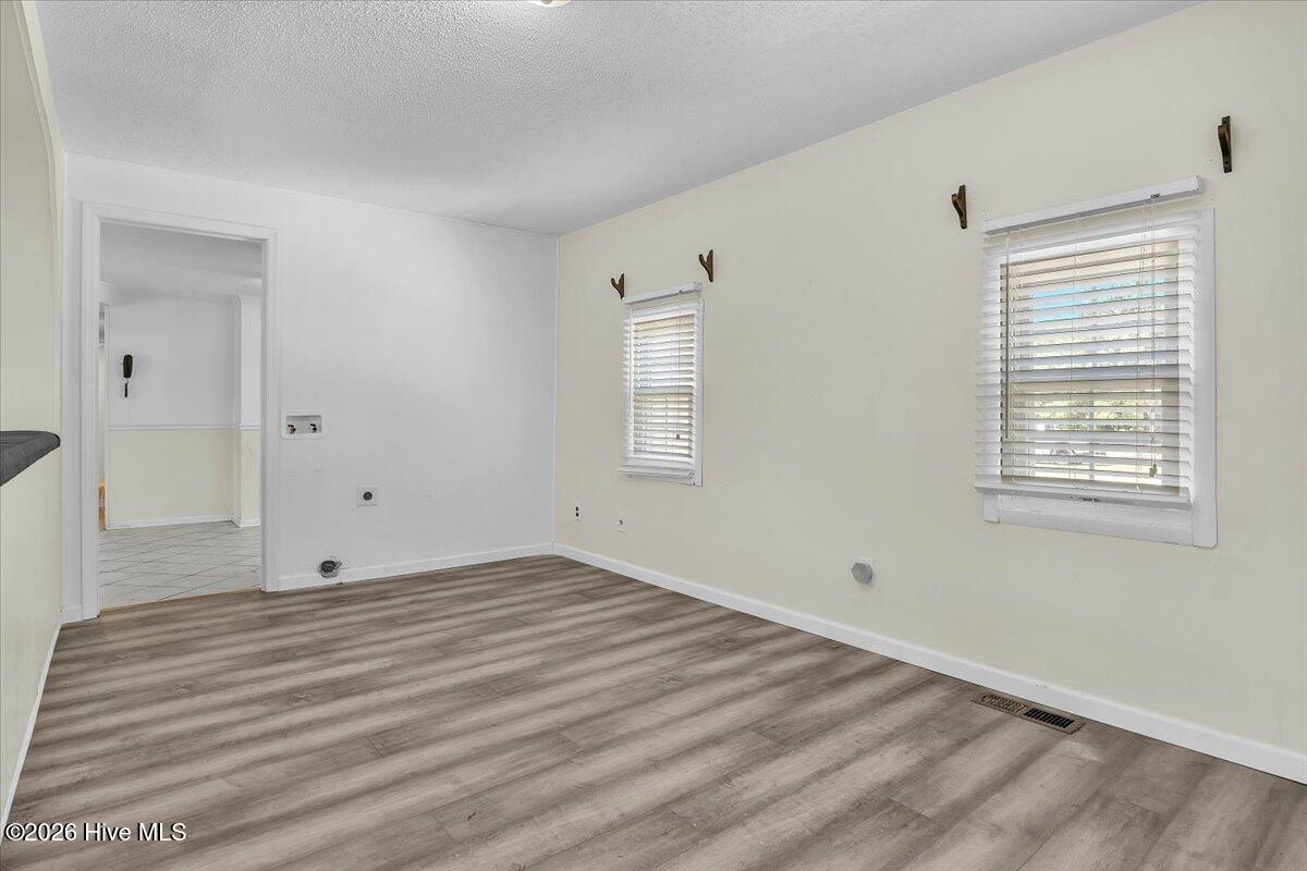 170 Loop Road Property Photo 25