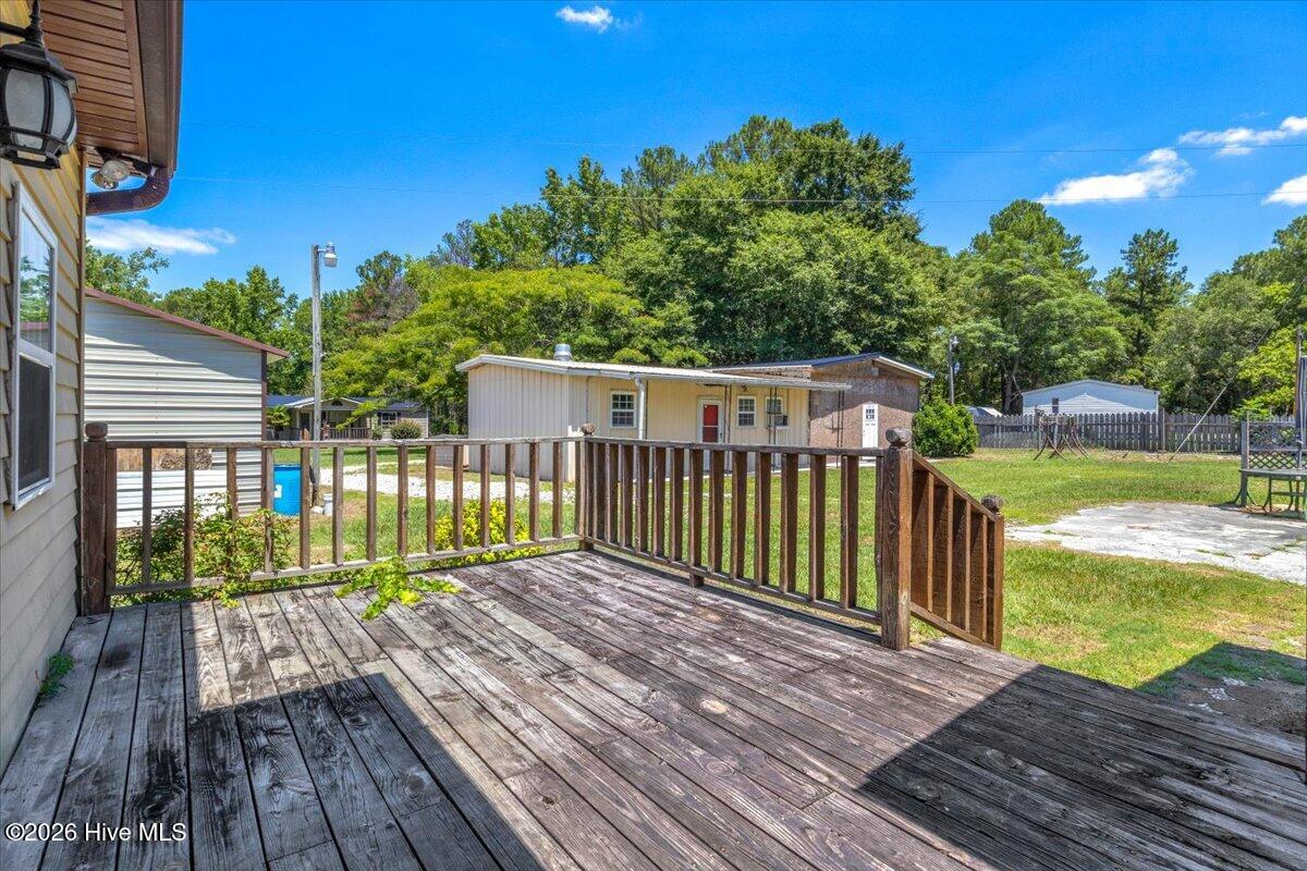 170 Loop Road Property Photo 39