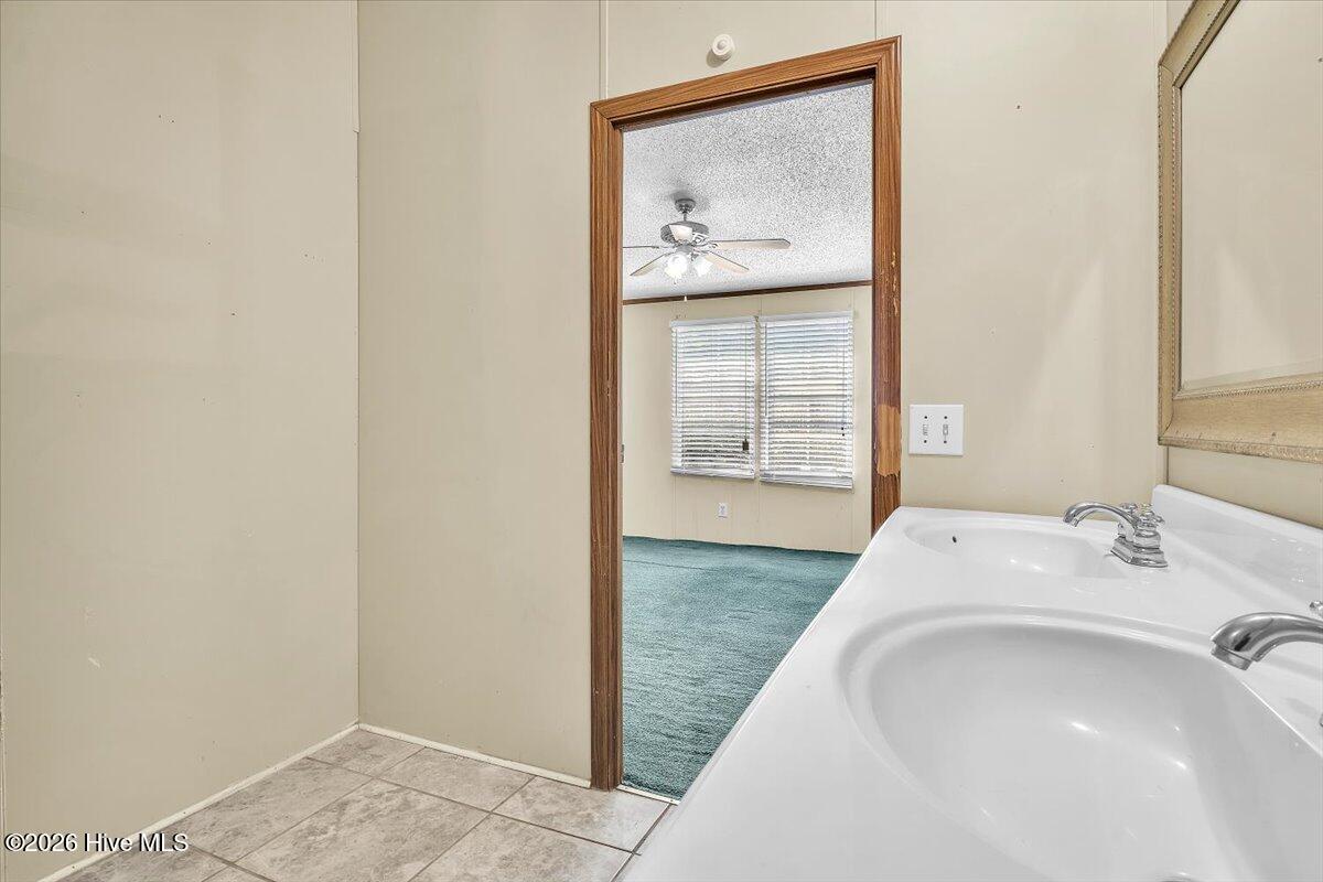 170 Loop Road Property Photo 94