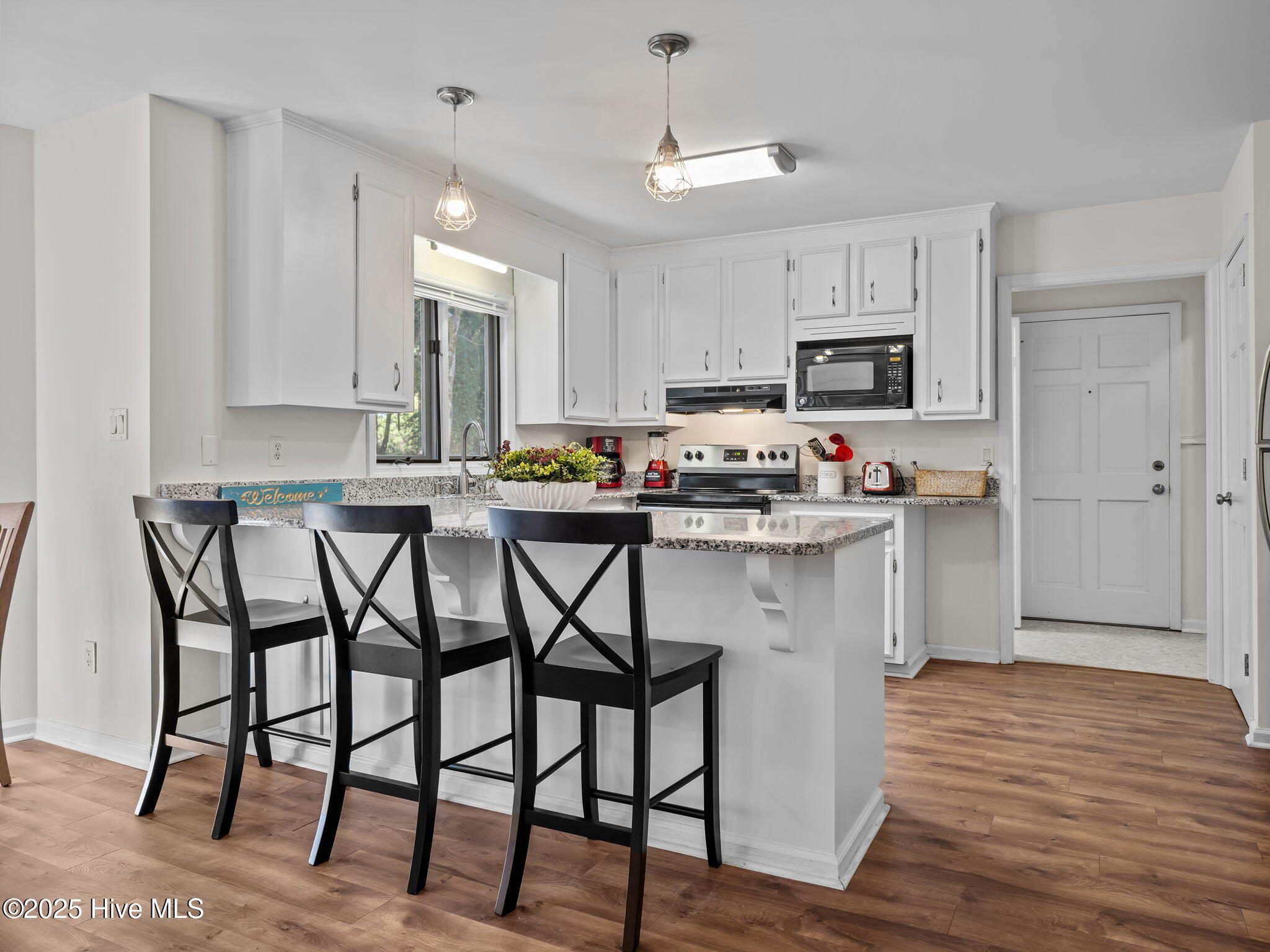 131 Oakleaf Drive Property Photo 17