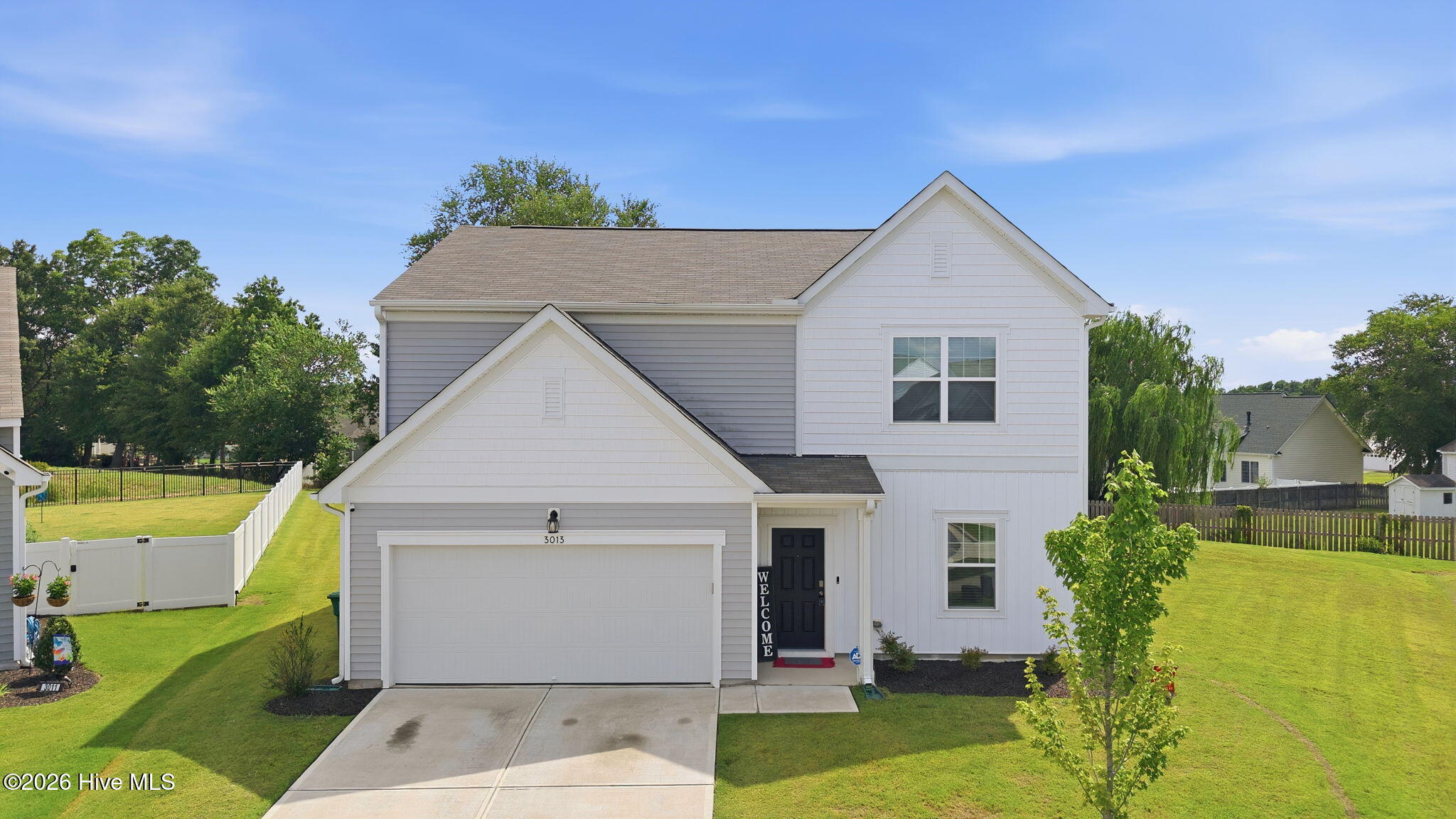 3013 Chipper Lane W Property Photo 1