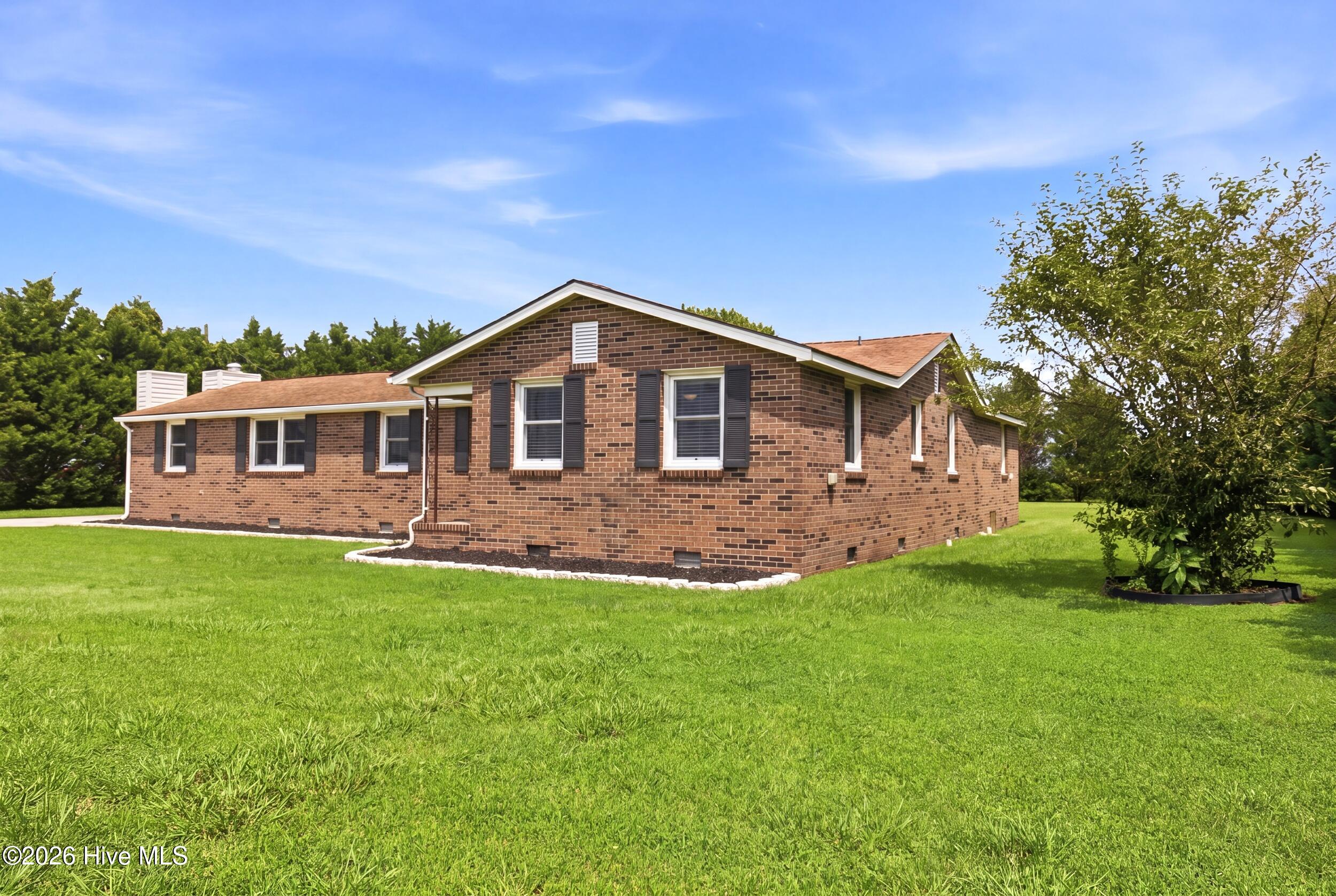 828 Virginia Road Property Photo 4