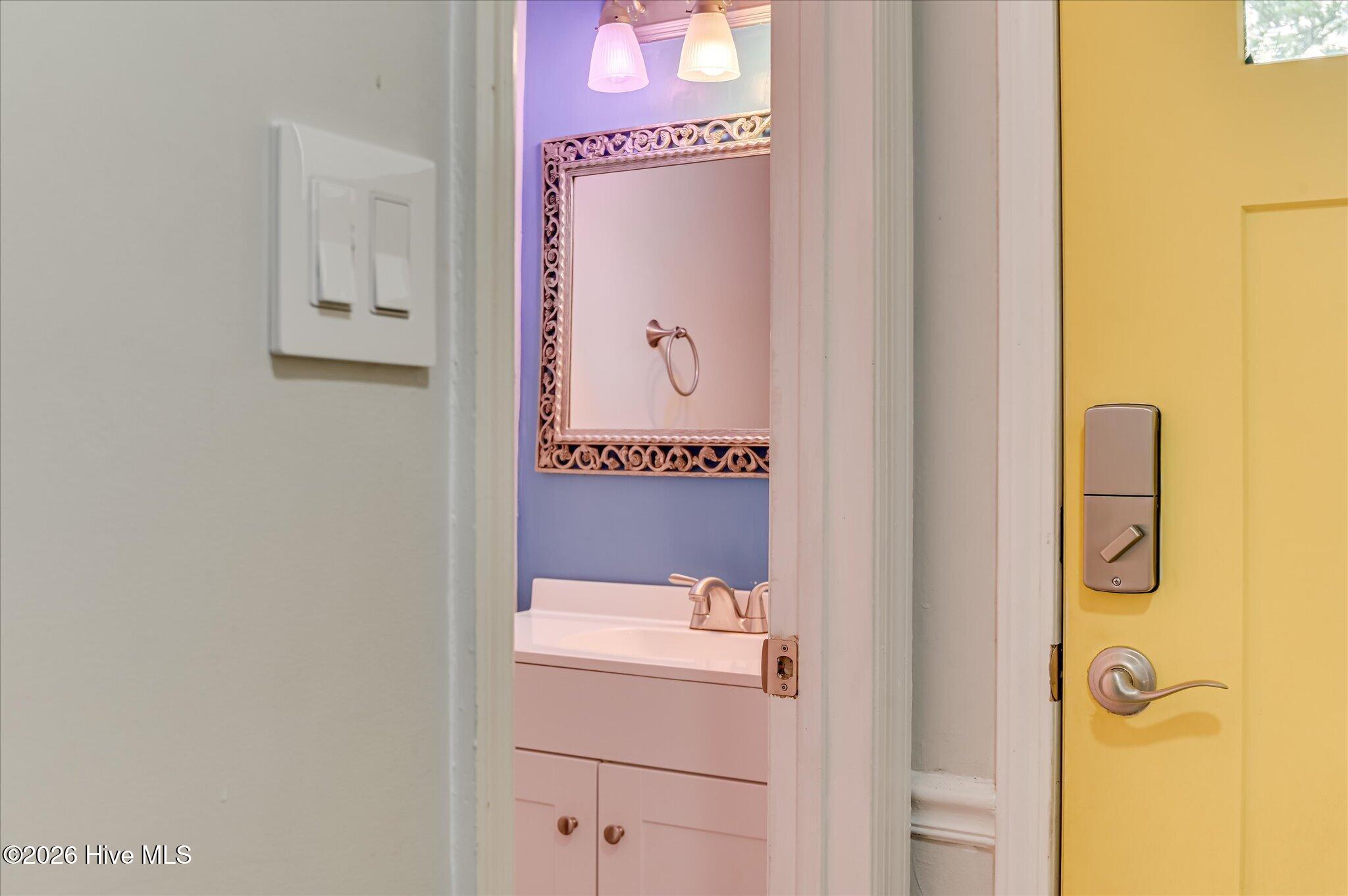 405 Folkstone Circle Property Photo 11