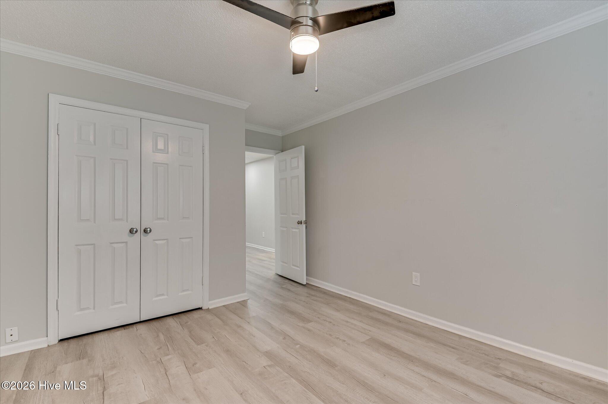 405 Folkstone Circle Property Photo 36