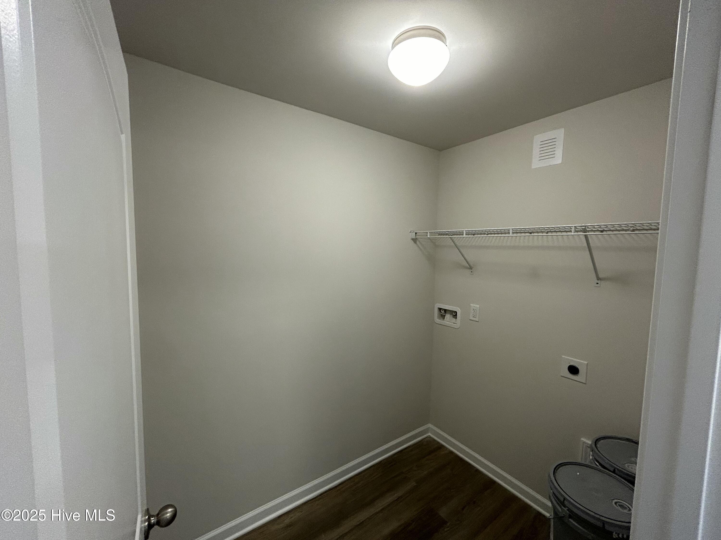 175 Slatestone Road Property Photo 10