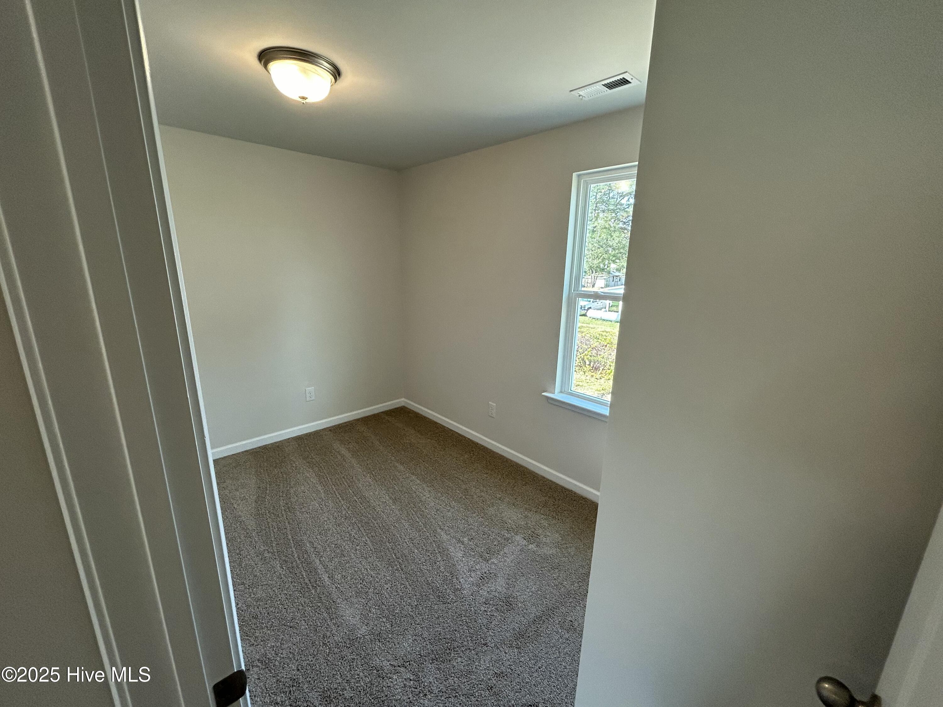 175 Slatestone Road Property Photo 25