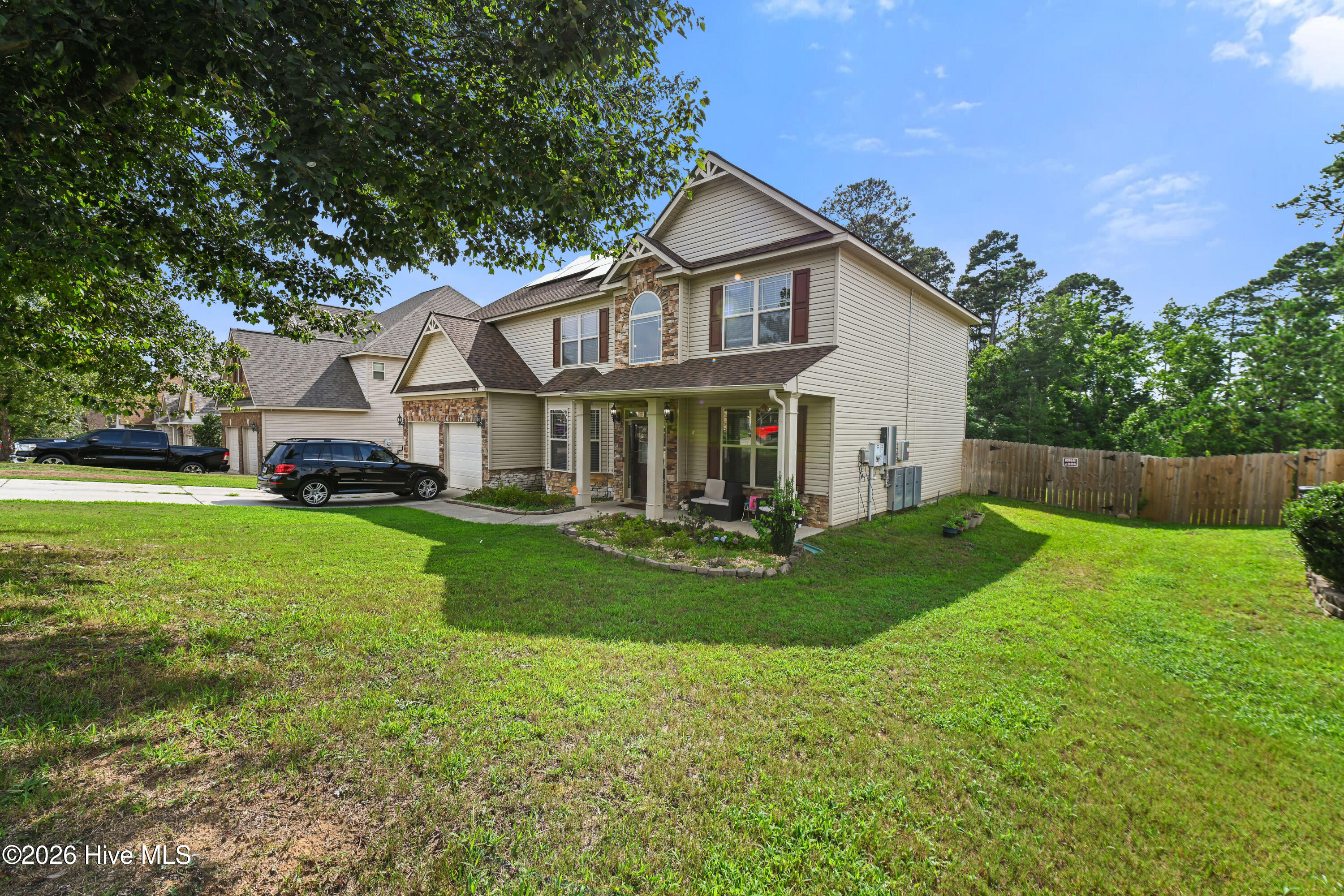 6074 Reynolds Circle Property Photo 2