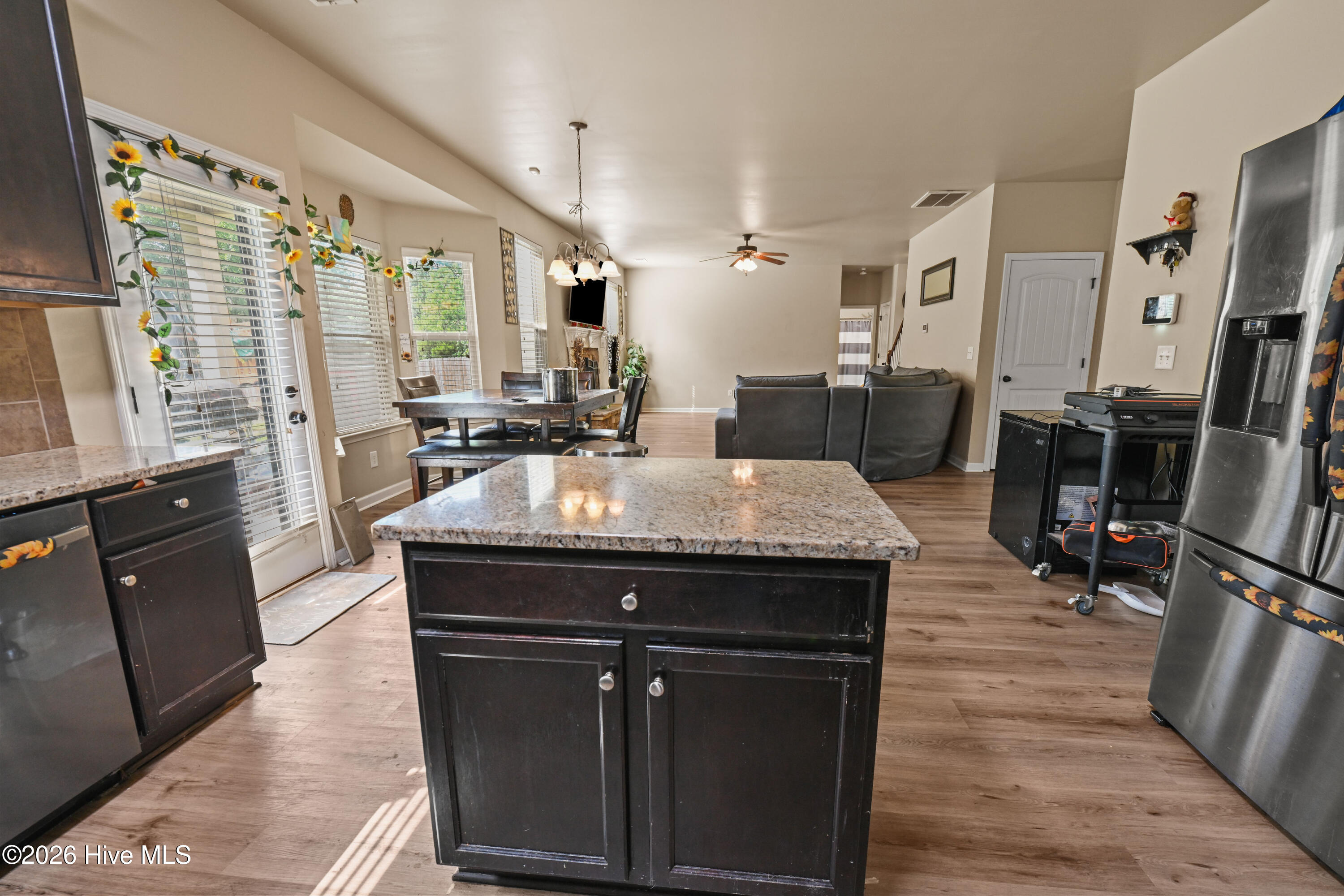 6074 Reynolds Circle Property Photo 8