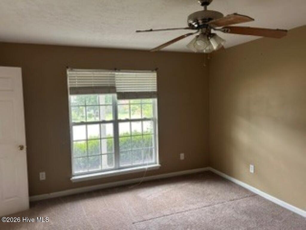7504 Senators Ridge Drive Property Photo 14