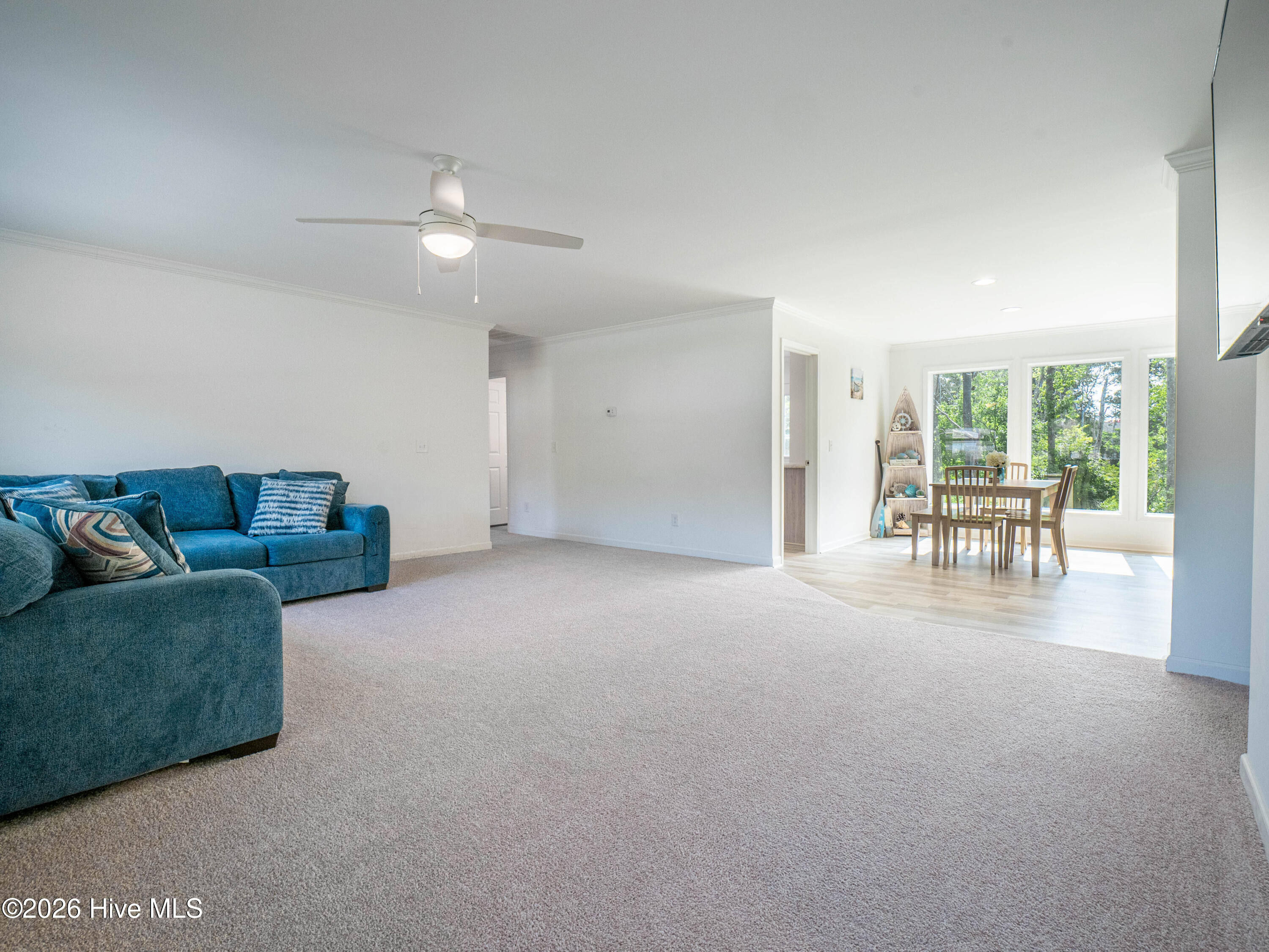 137 Bayside Drive Property Photo 8