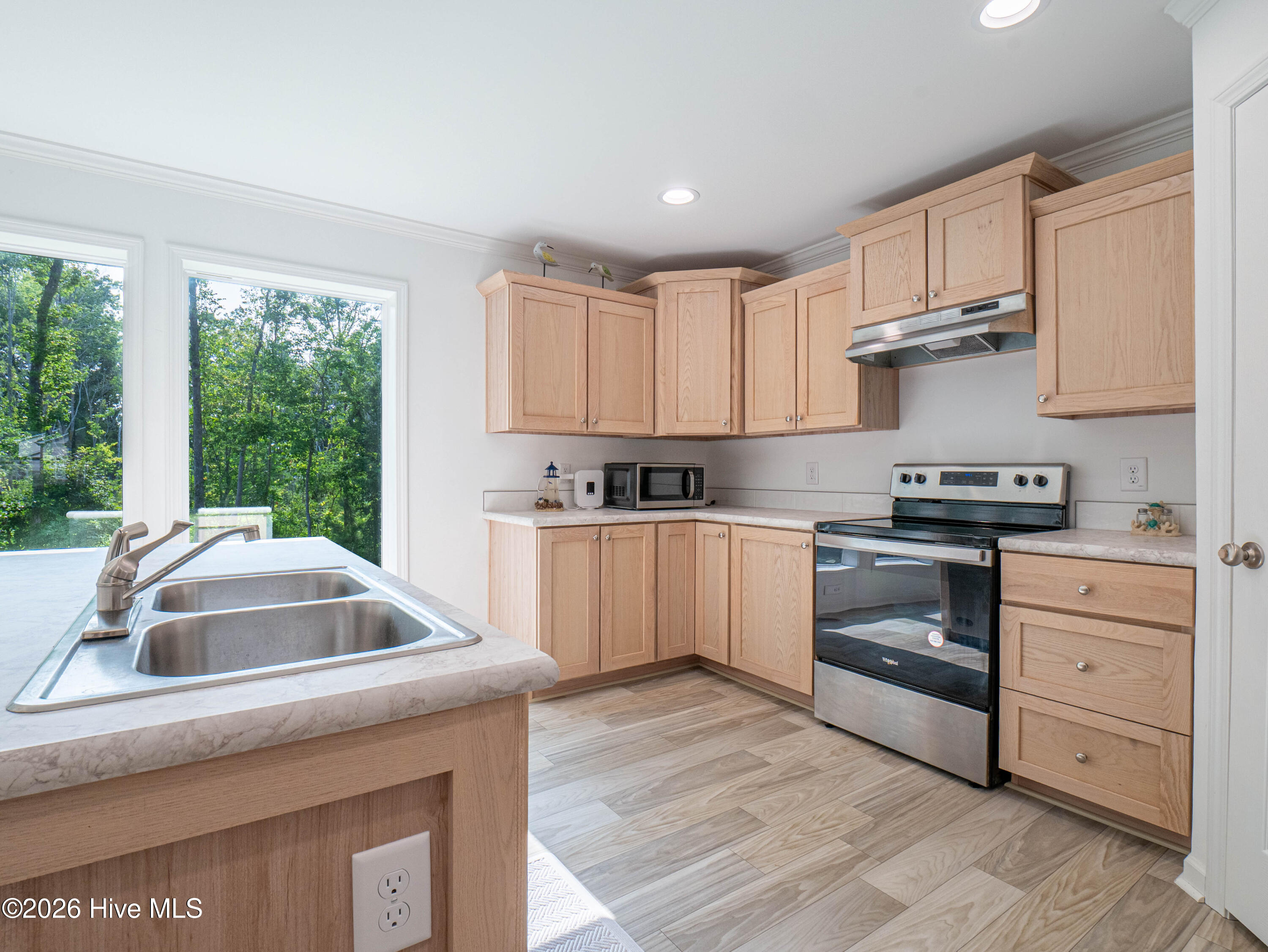 137 Bayside Drive Property Photo 17