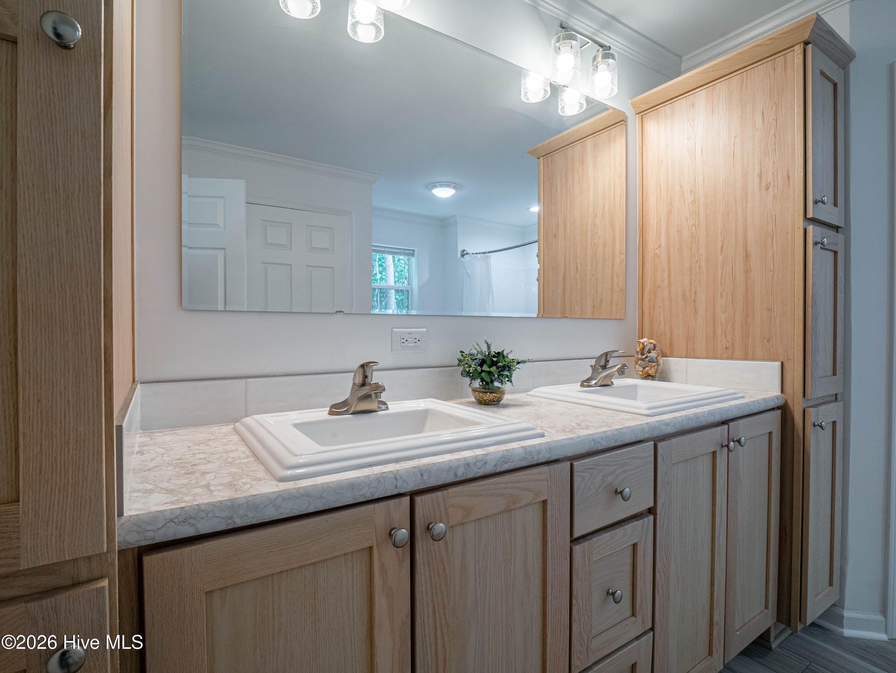 137 Bayside Drive Property Photo 25