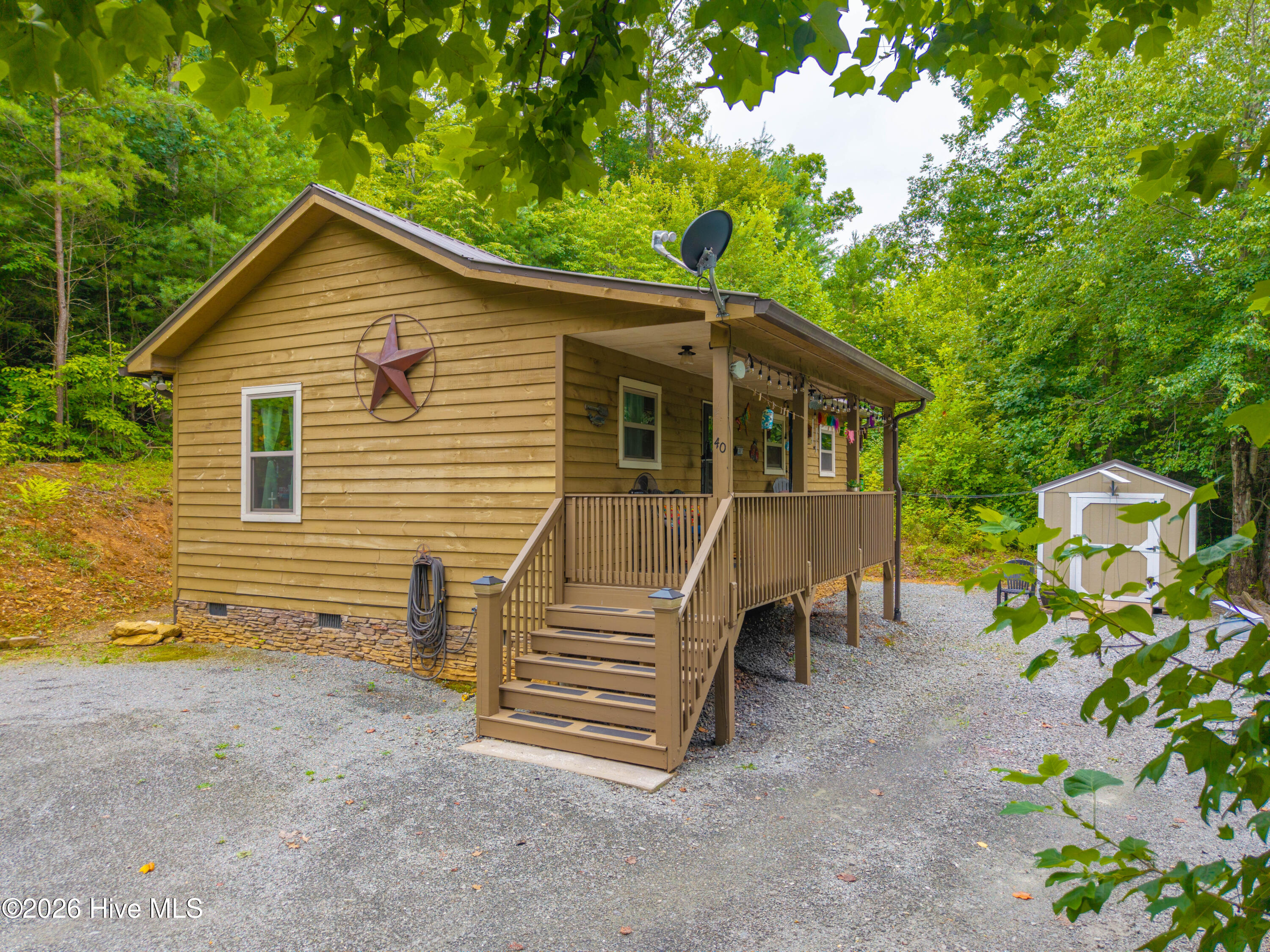 40 Refuge Ridge Road Property Photo 1