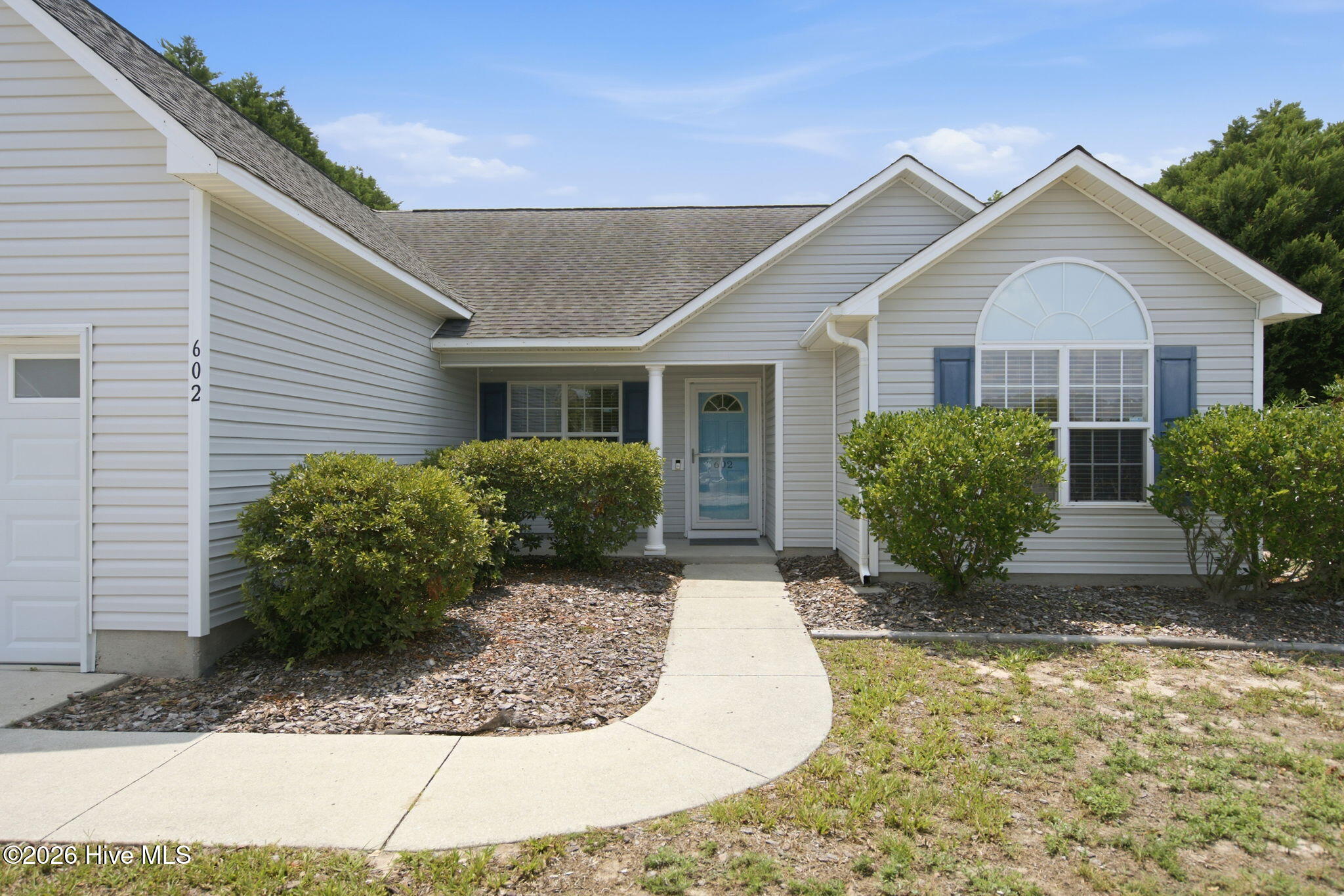 602 Walston Drive Property Photo 2