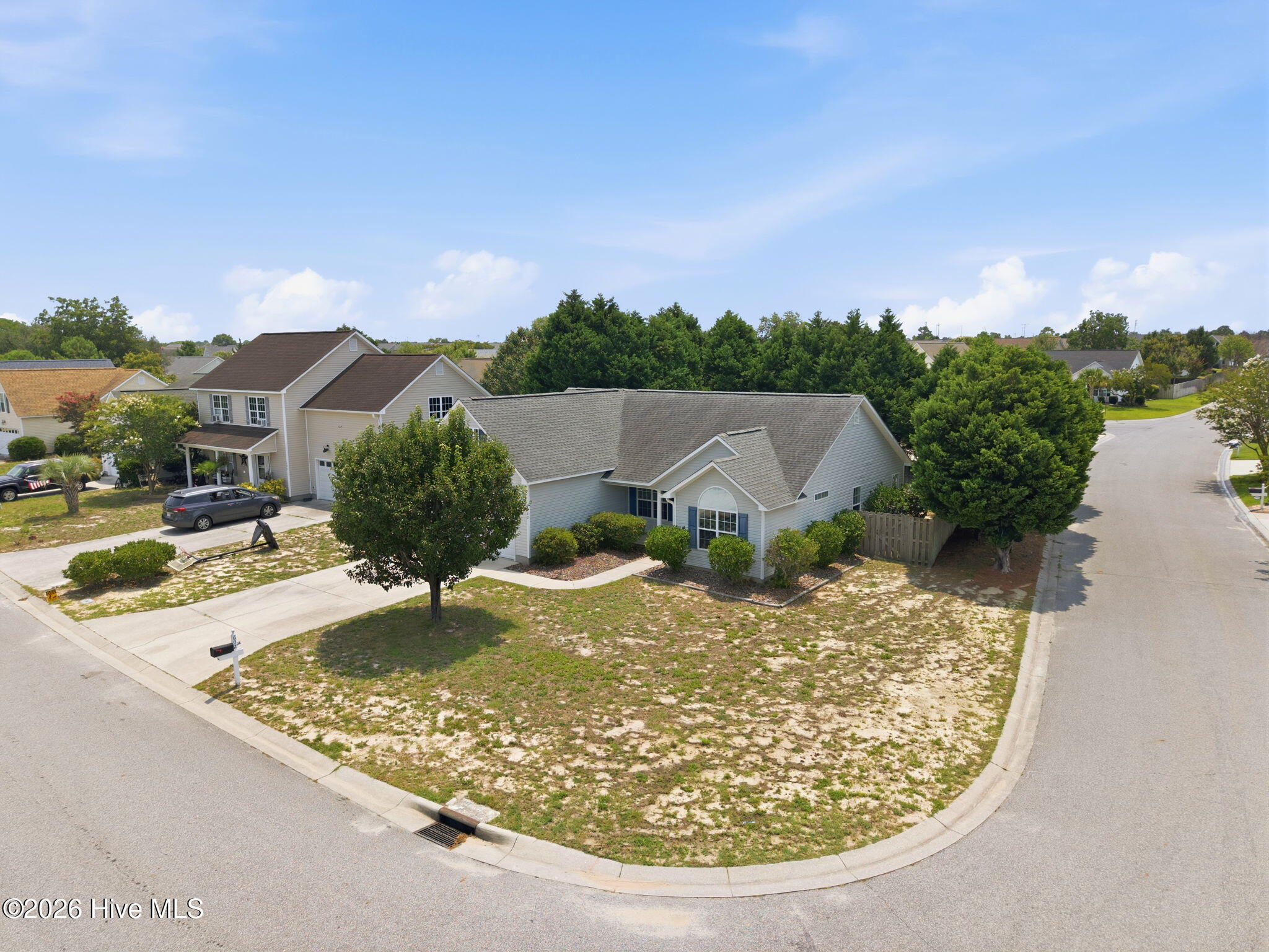 602 Walston Drive Property Photo 4