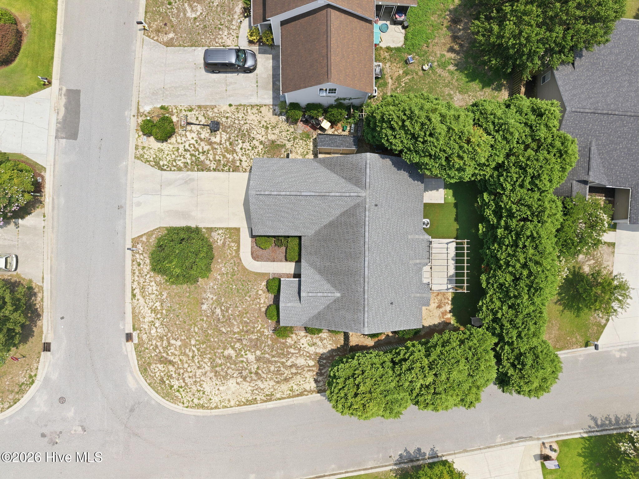 602 Walston Drive Property Photo 7