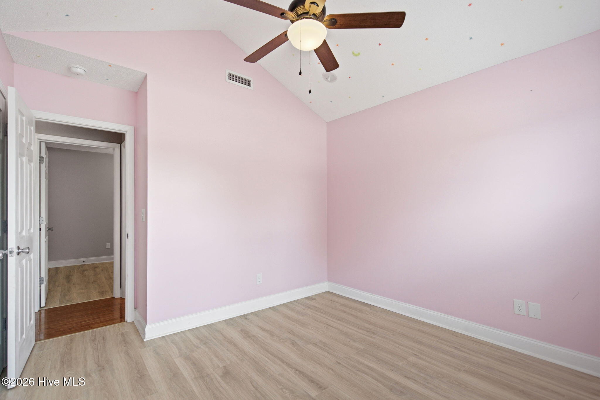602 Walston Drive Property Photo 22