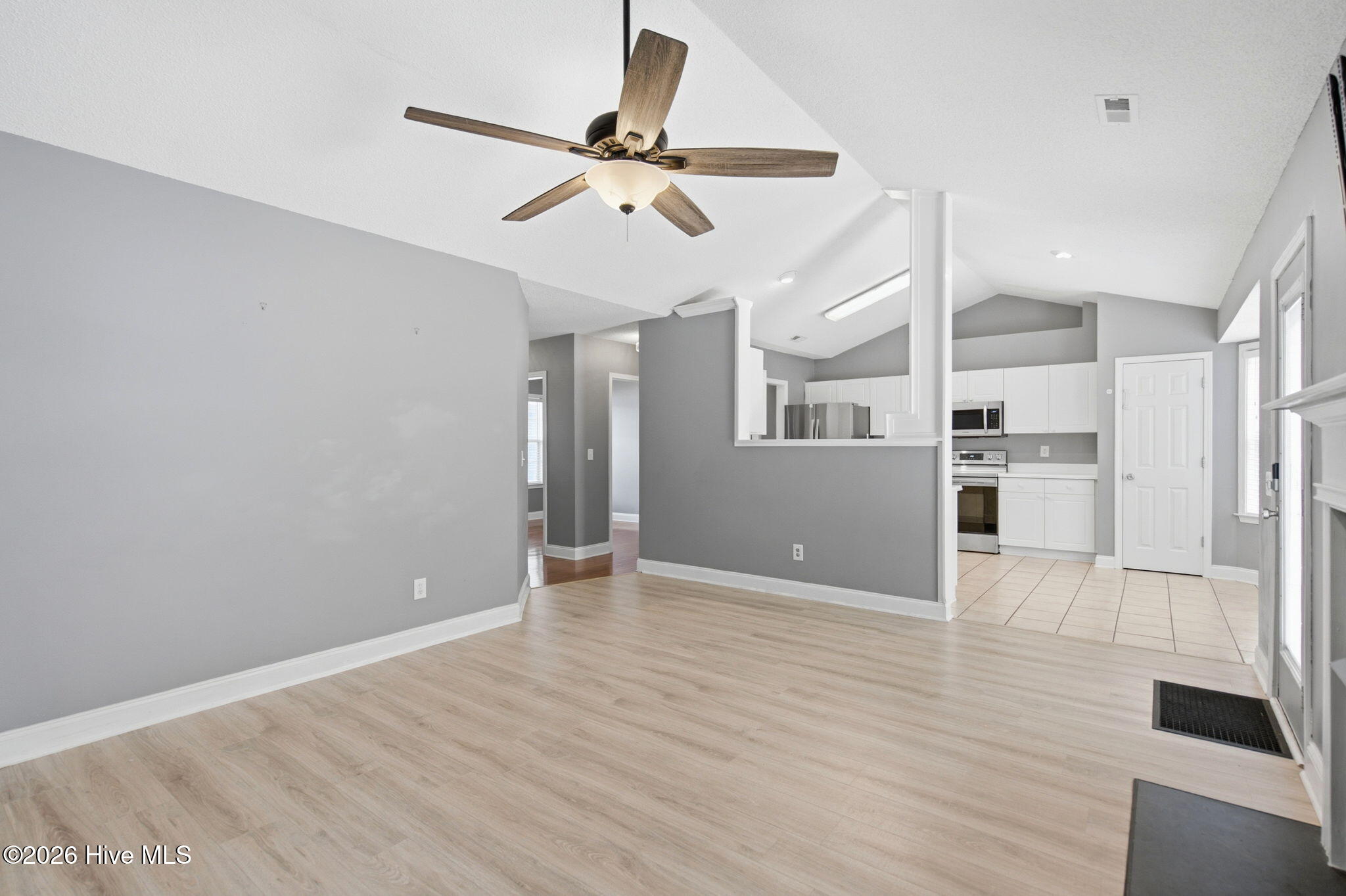 602 Walston Drive Property Photo 28