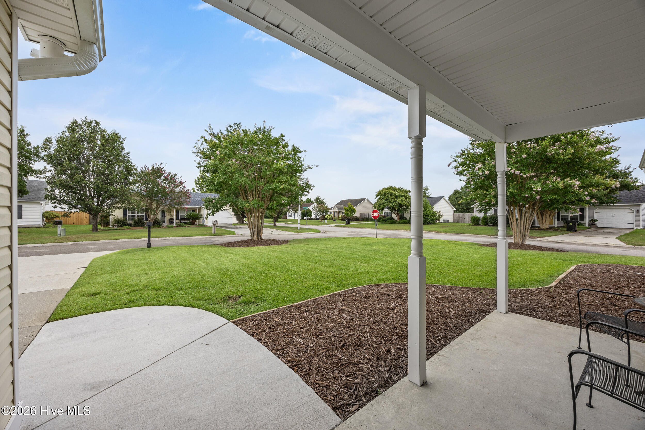 2408 Hydon Court Property Photo 6