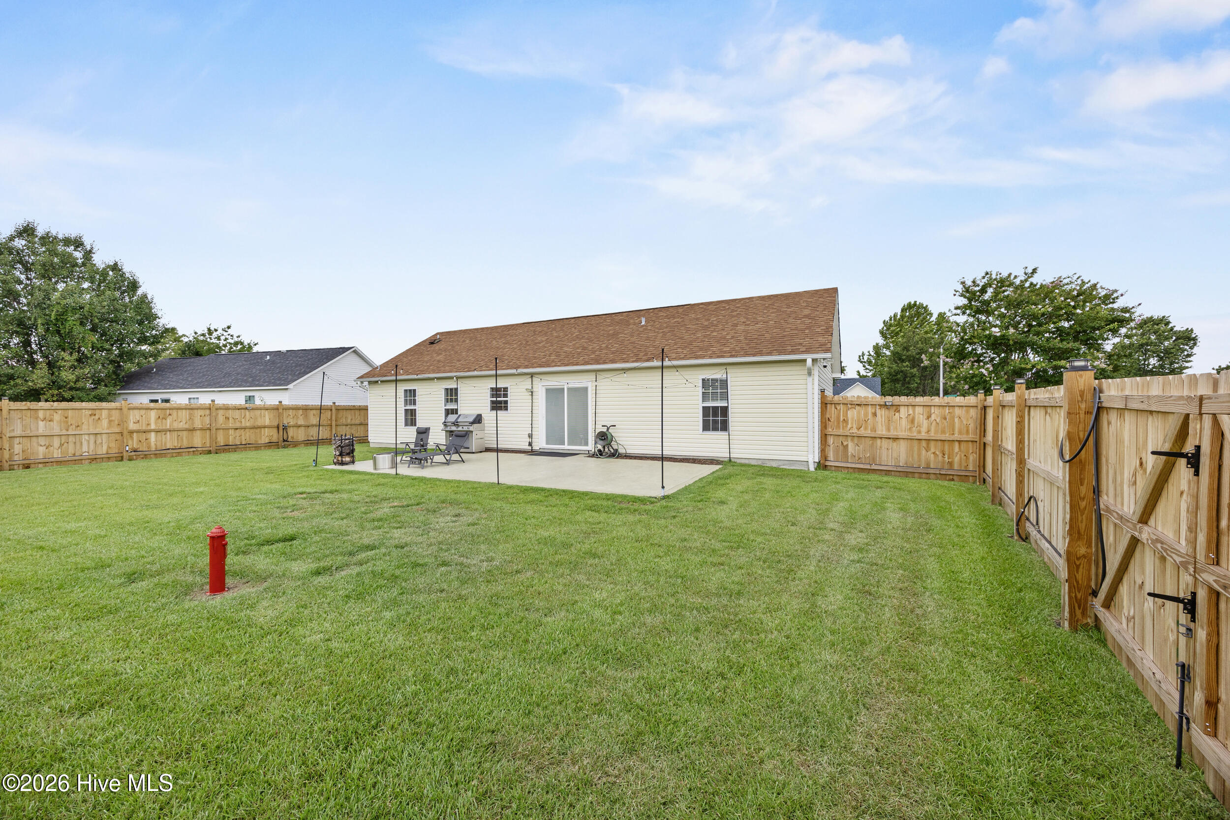 2408 Hydon Court Property Photo 33