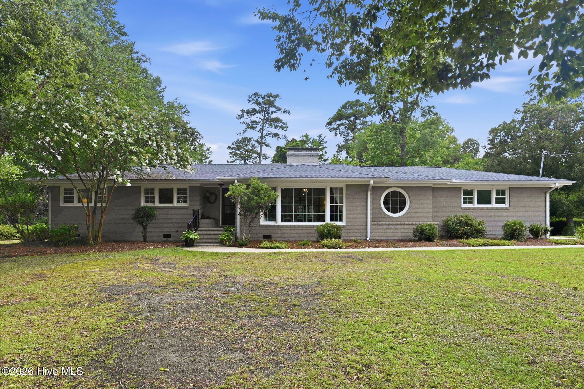 406 Country Club Drive Property Photo 1