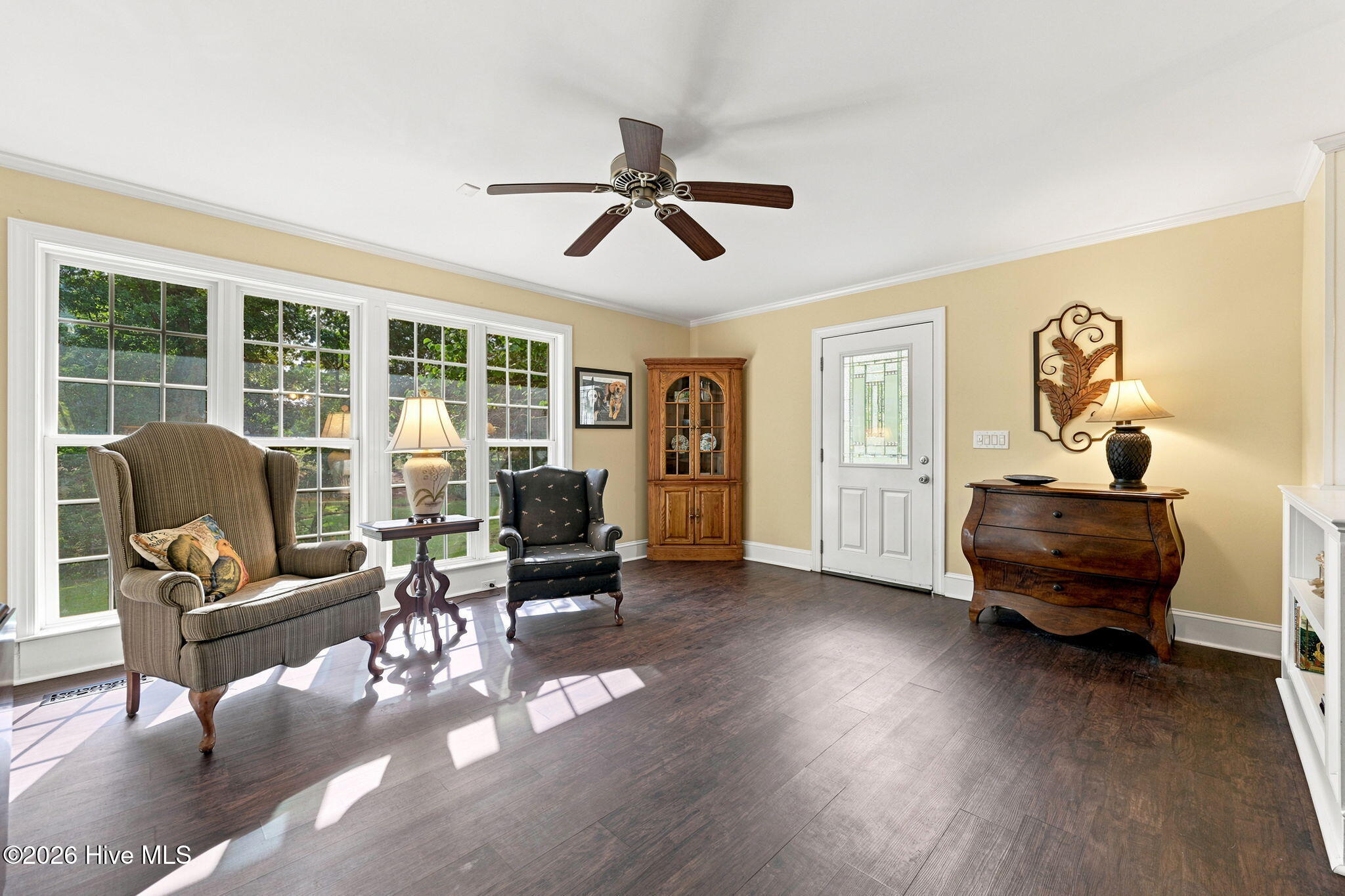 406 Country Club Drive Property Photo 16