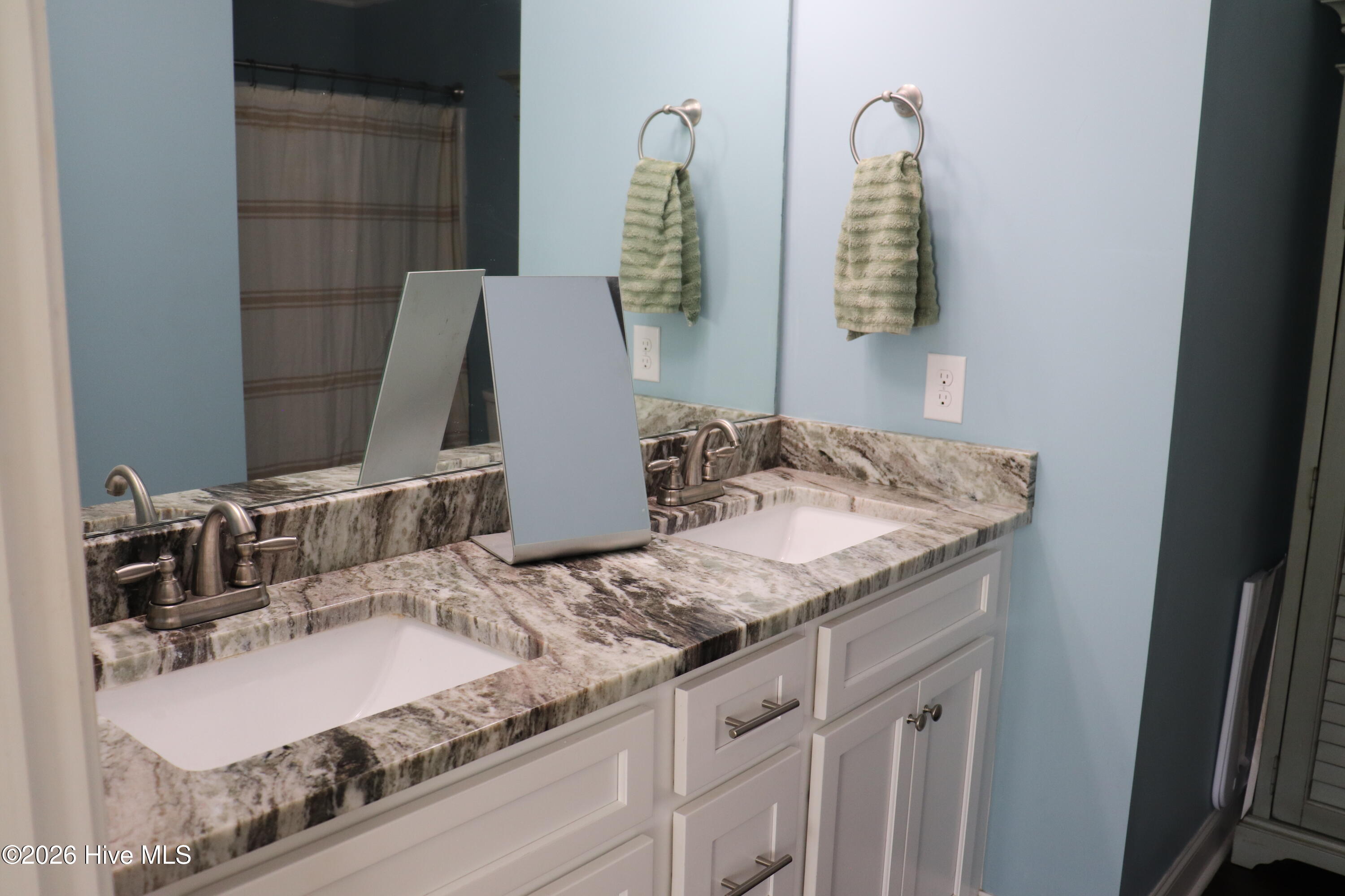 332 Holly Drive Property Photo 11