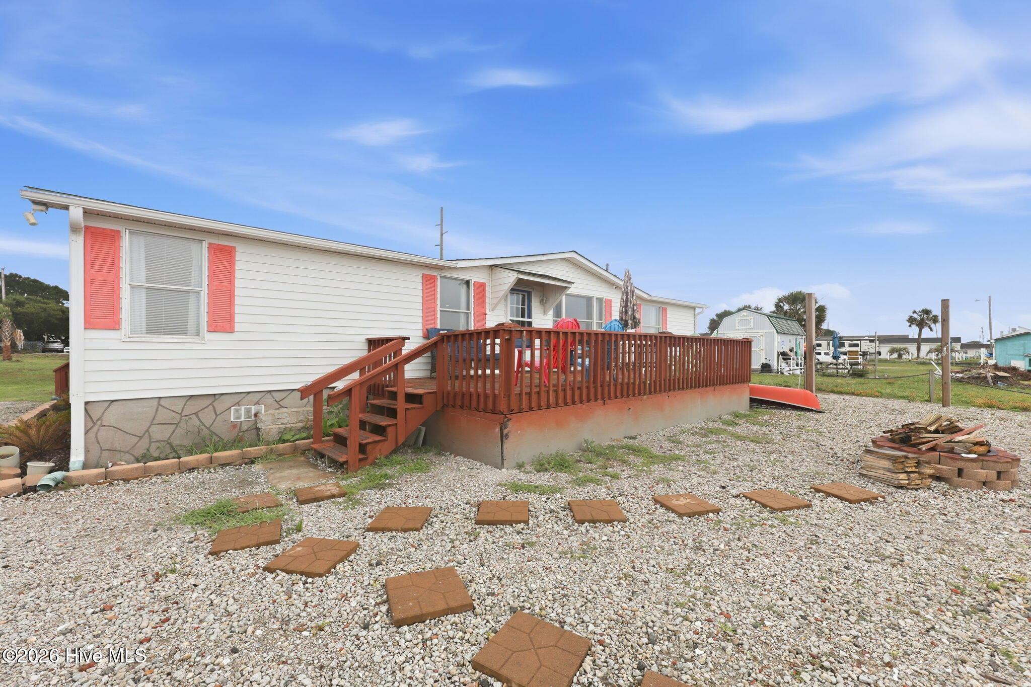 1072 Salter Path Road Property Photo 6