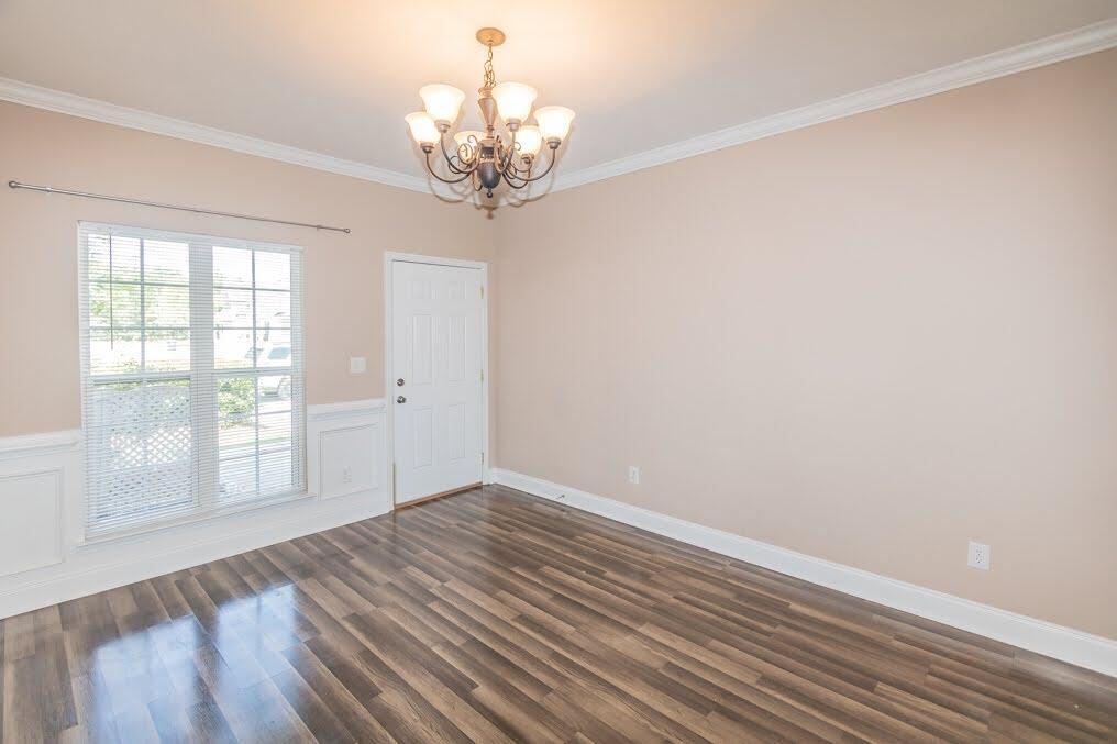 308 High Meadows Place Property Photo 6