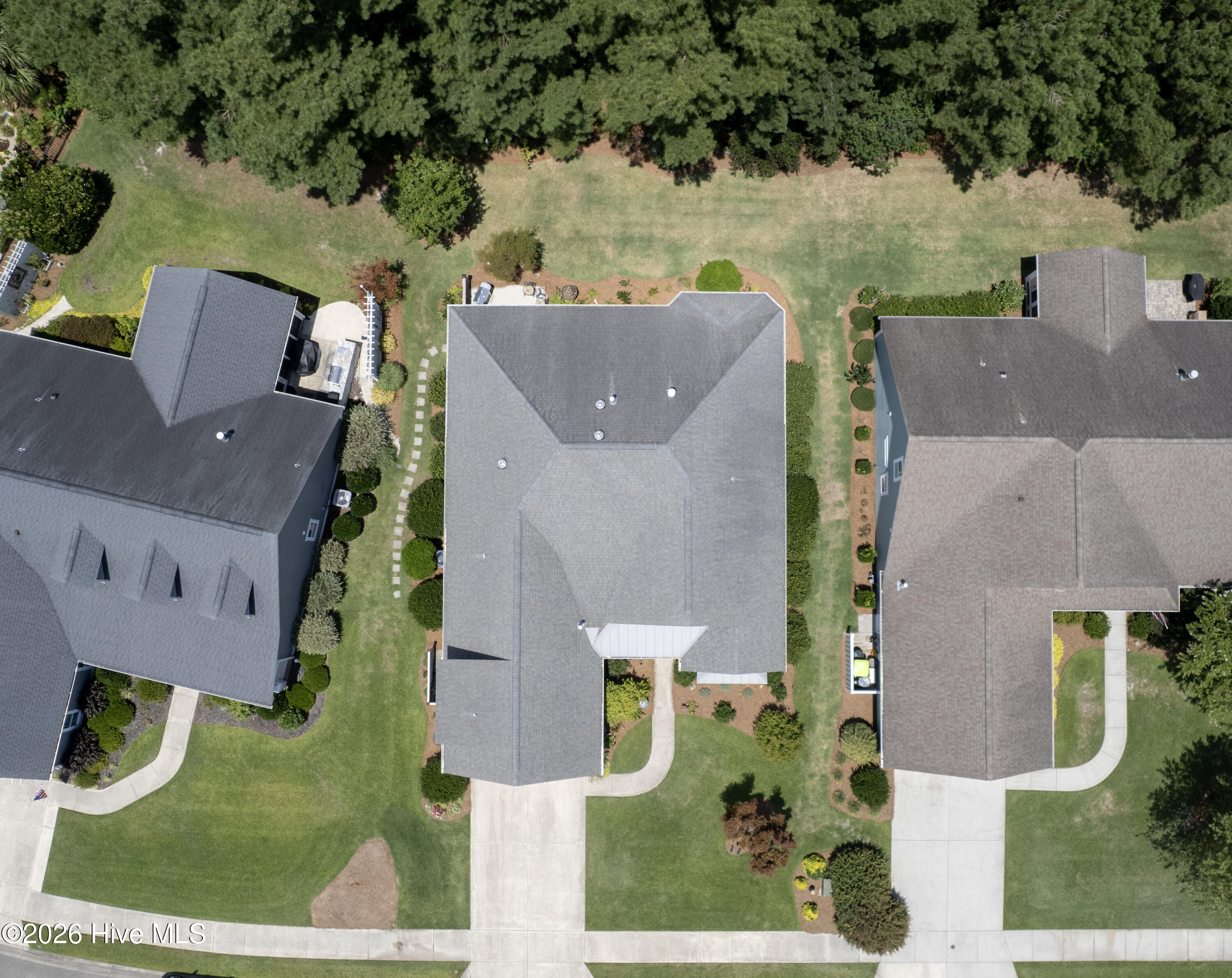 2129 Forest View Circle Property Photo 3