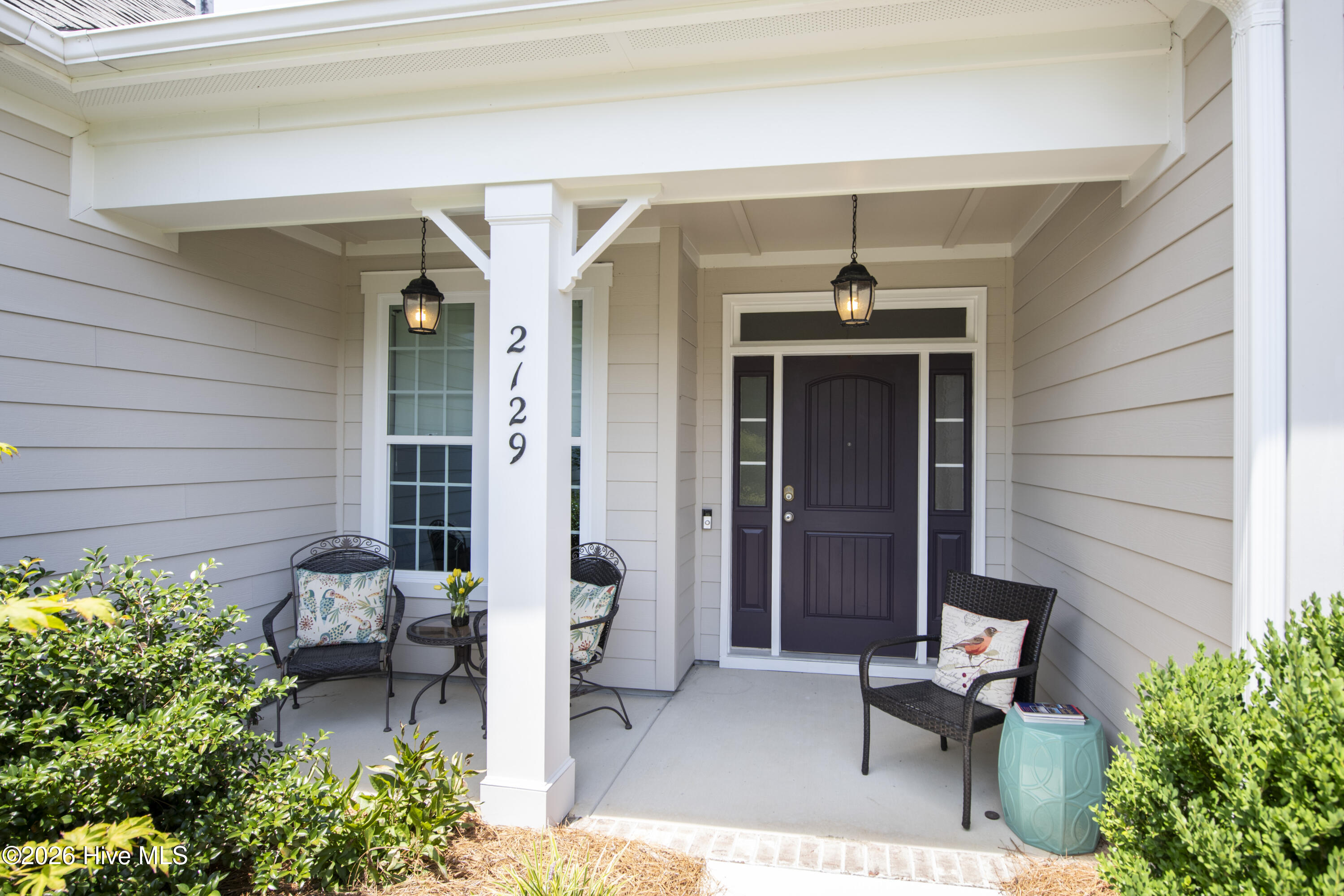 2129 Forest View Circle Property Photo 5