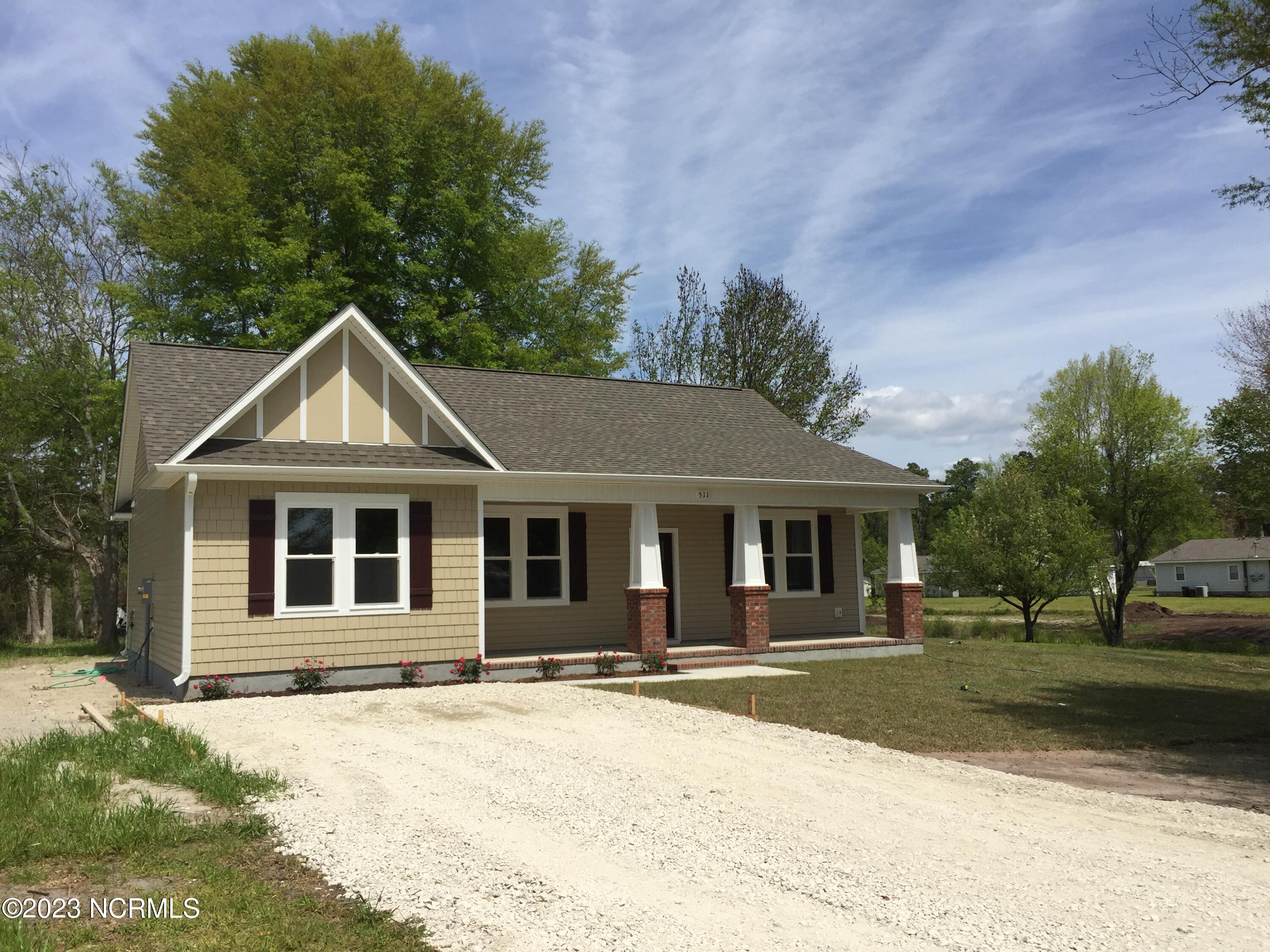 511 Peru Road Property Photo 2