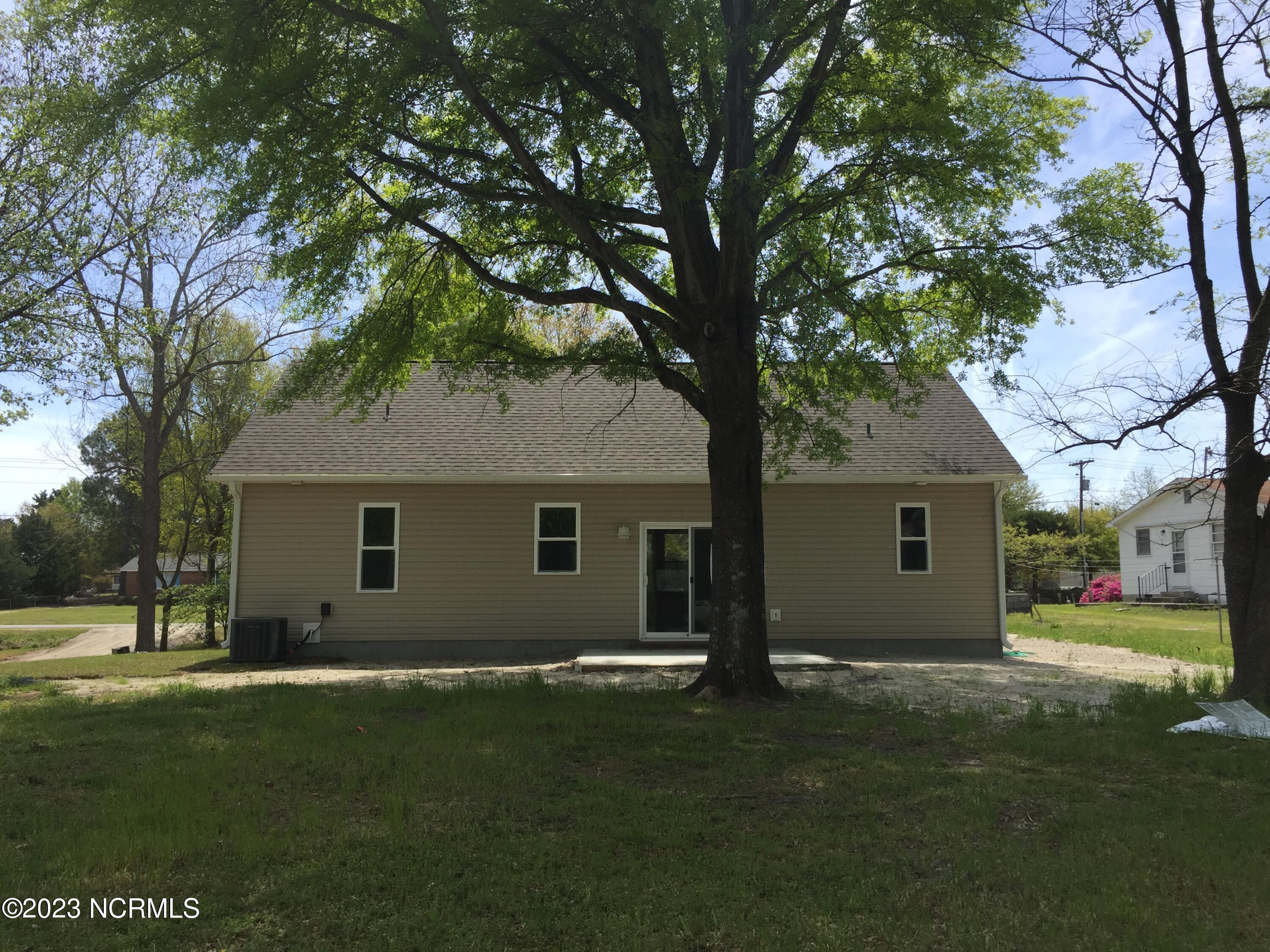 511 Peru Road Property Photo 5