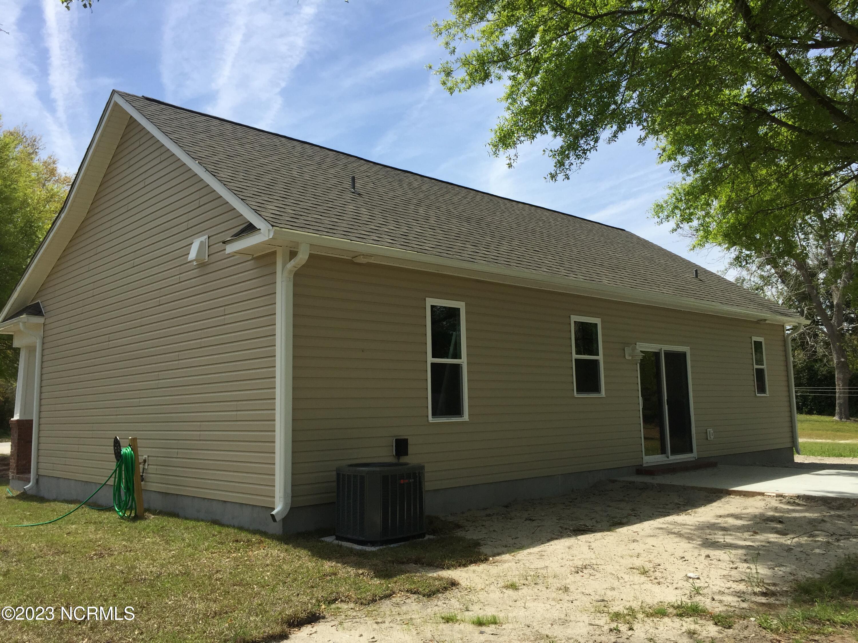 511 Peru Road Property Photo 7