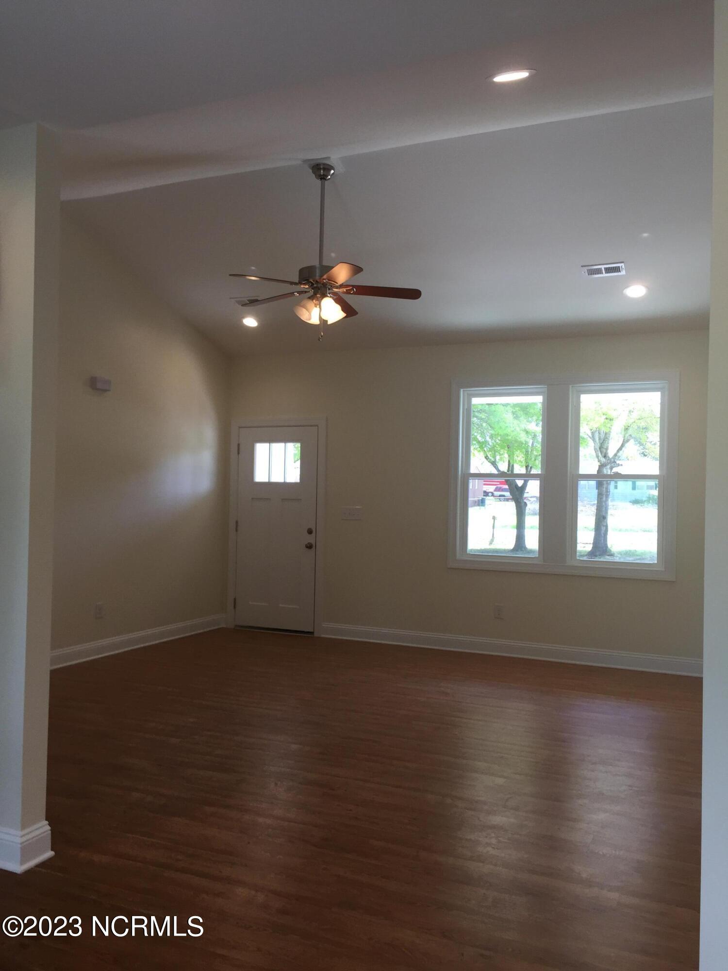 511 Peru Road Property Photo 10