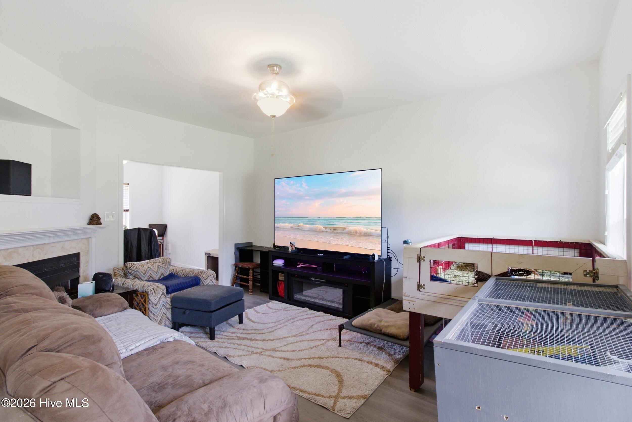 120 Farina Drive Property Photo 3