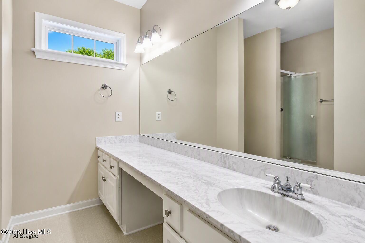 120 Farina Drive Property Photo 11